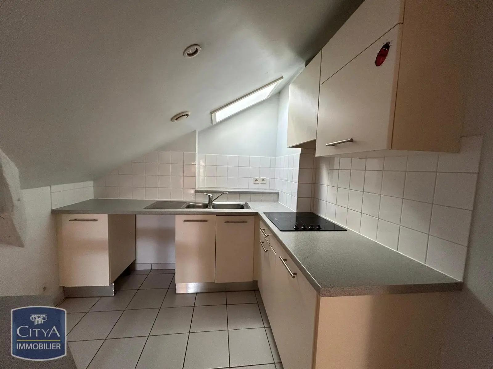 Photo 2 pour Appartement 4 pièces 90m² Photo 2 Appartement 4 pièces 90m²