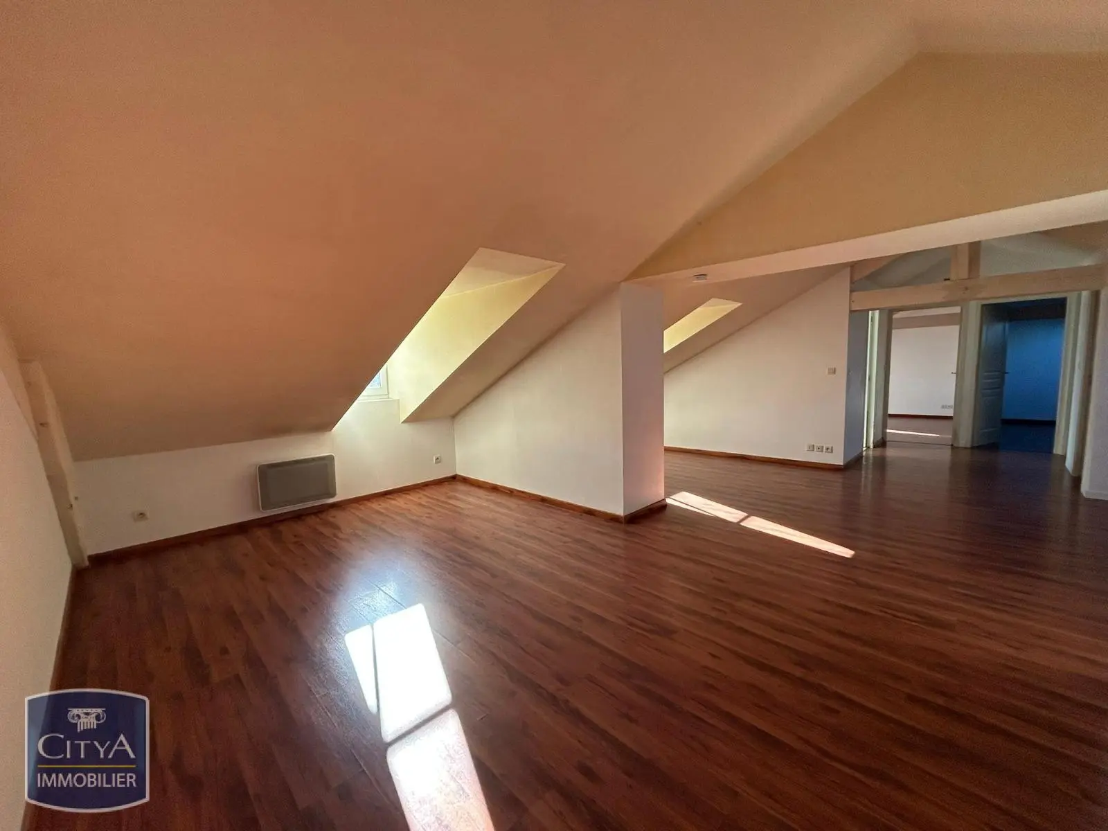 Photo 1 pour Appartement 4 pièces 90m² Photo 1 Appartement 4 pièces 90m²