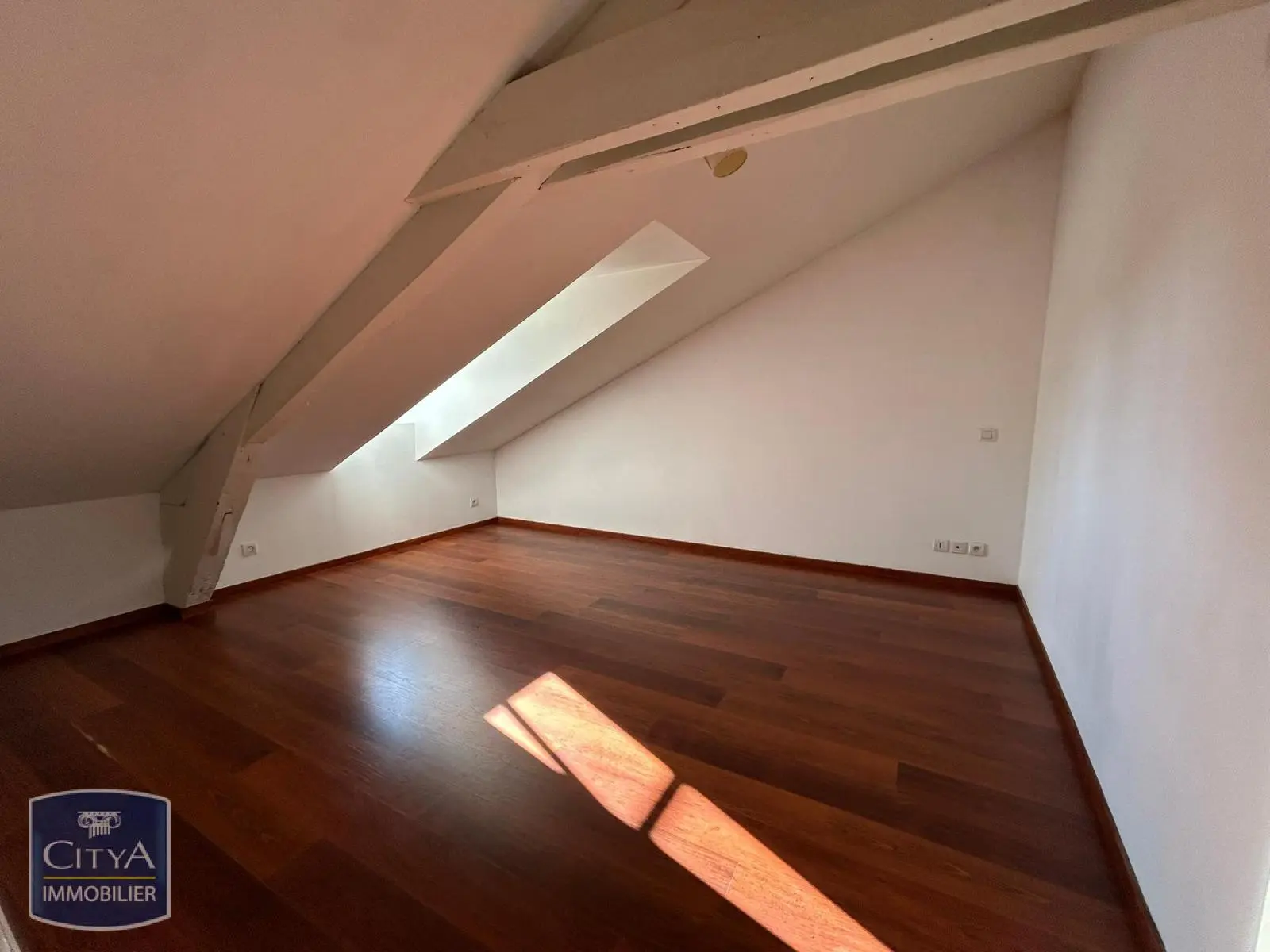 Photo 5 pour Appartement 4 pièces 90m² Photo 5 Appartement 4 pièces 90m²