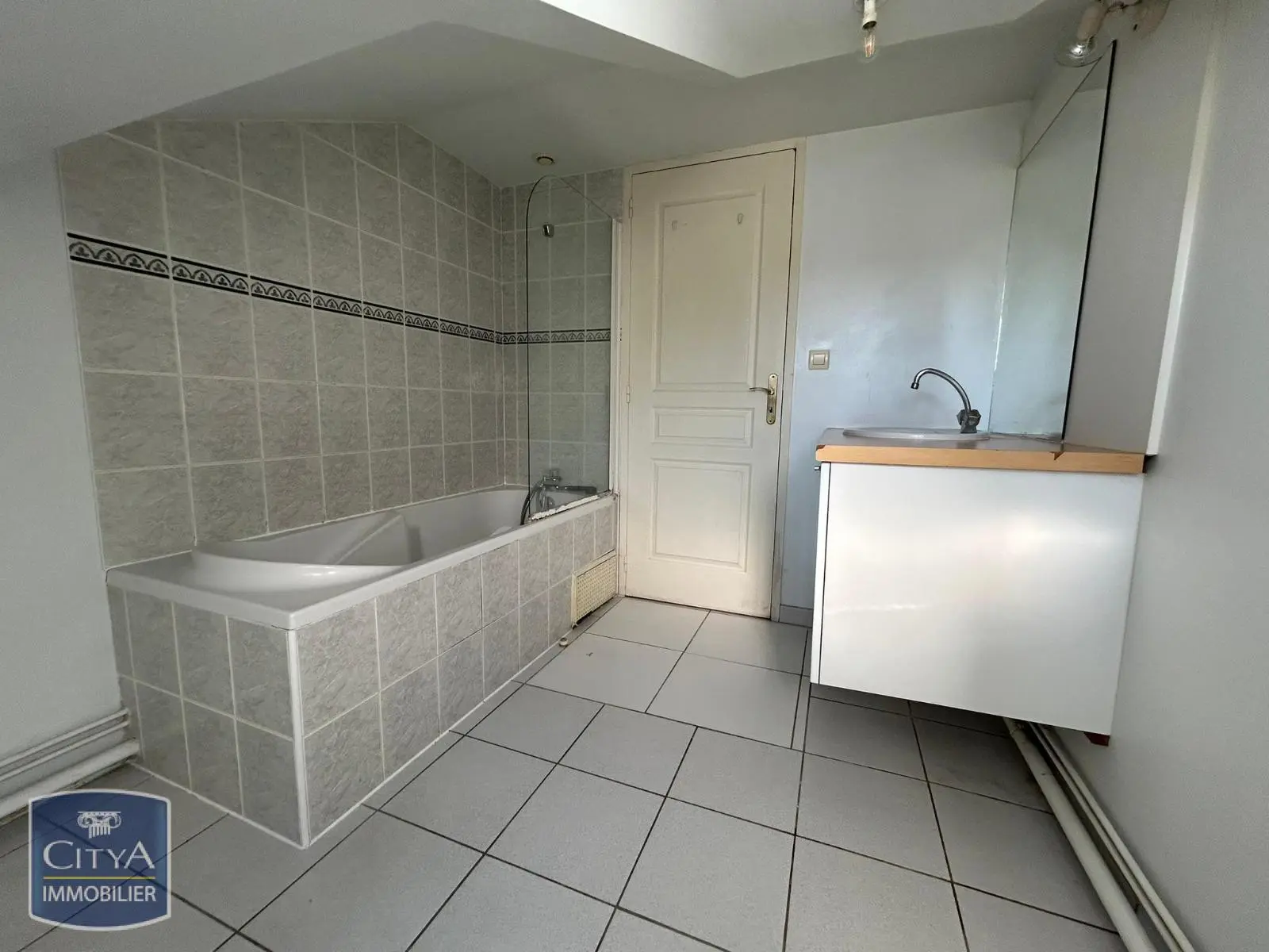 Photo 7 pour Appartement 4 pièces 90m² Photo 7 Appartement 4 pièces 90m²