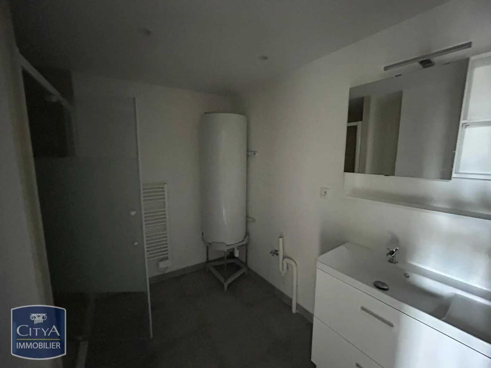 Photo 4 Immeuble 215m²