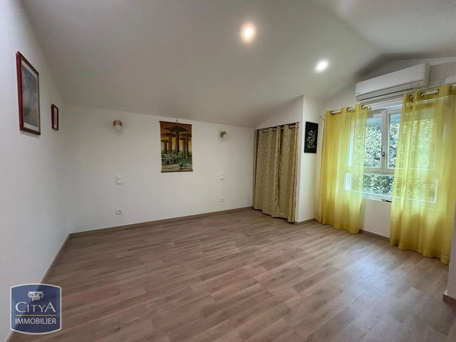 Photo 3 Maison 4 pièces 106m²