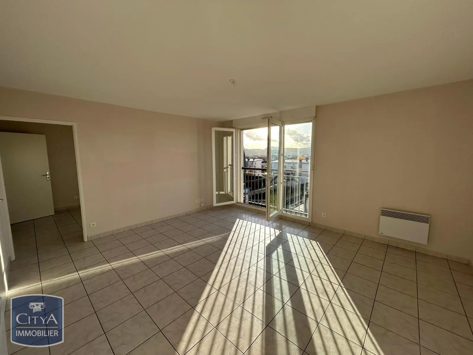 Photo 2 Appartement 2 pièces 47.7m²