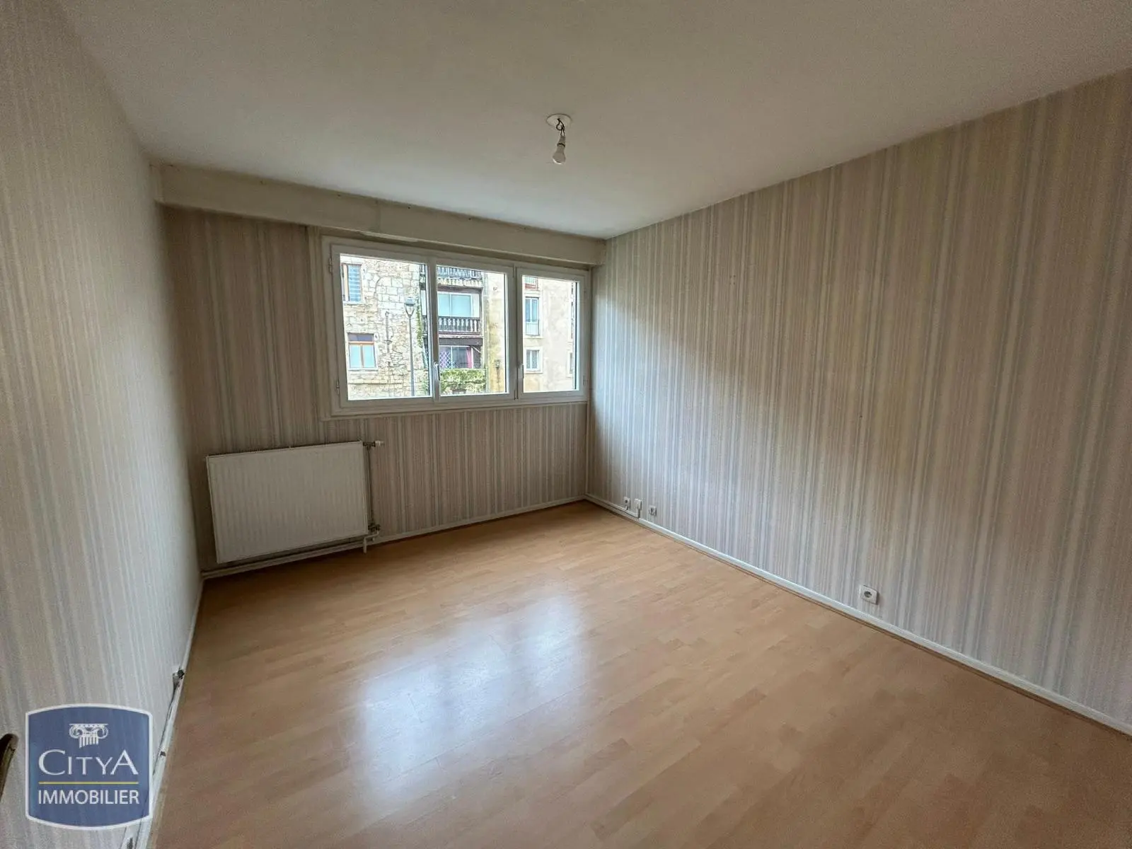 Photo 2 Appartement 4 pièces 76m²