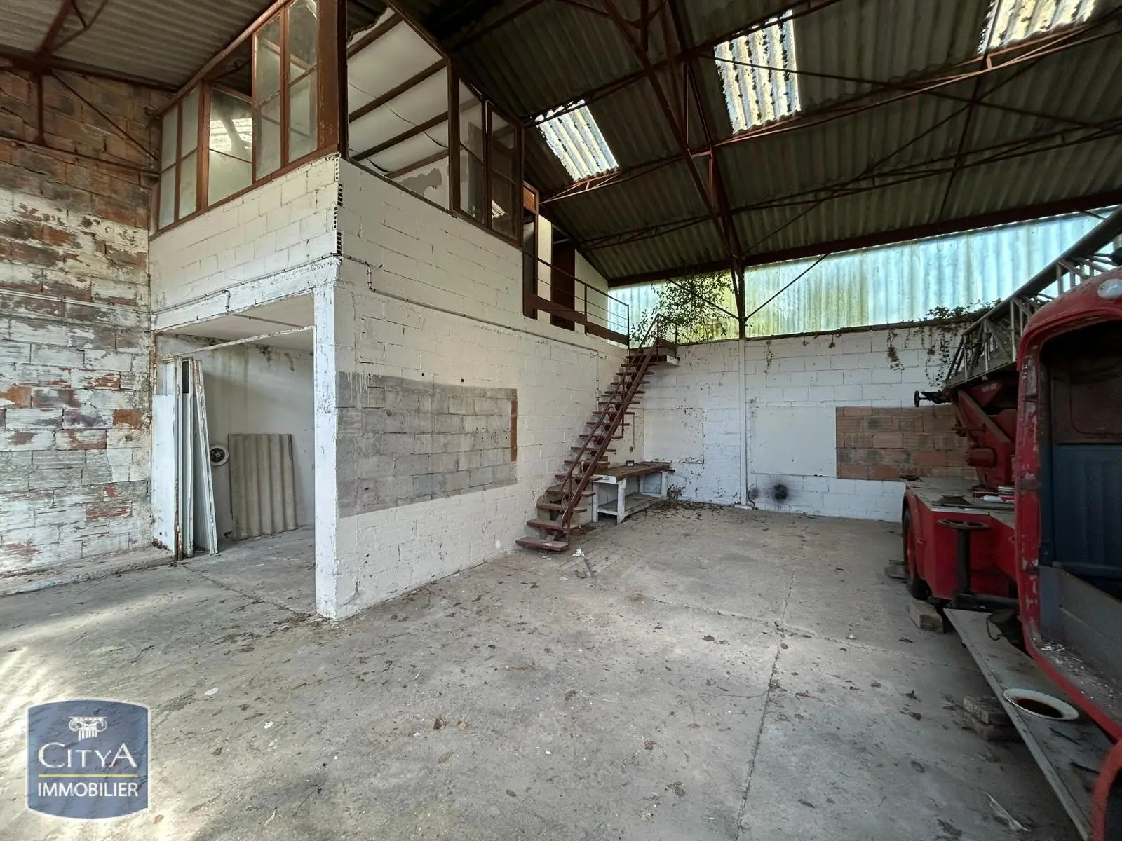 Photo 2 local commercial Boulazac Isle Manoire