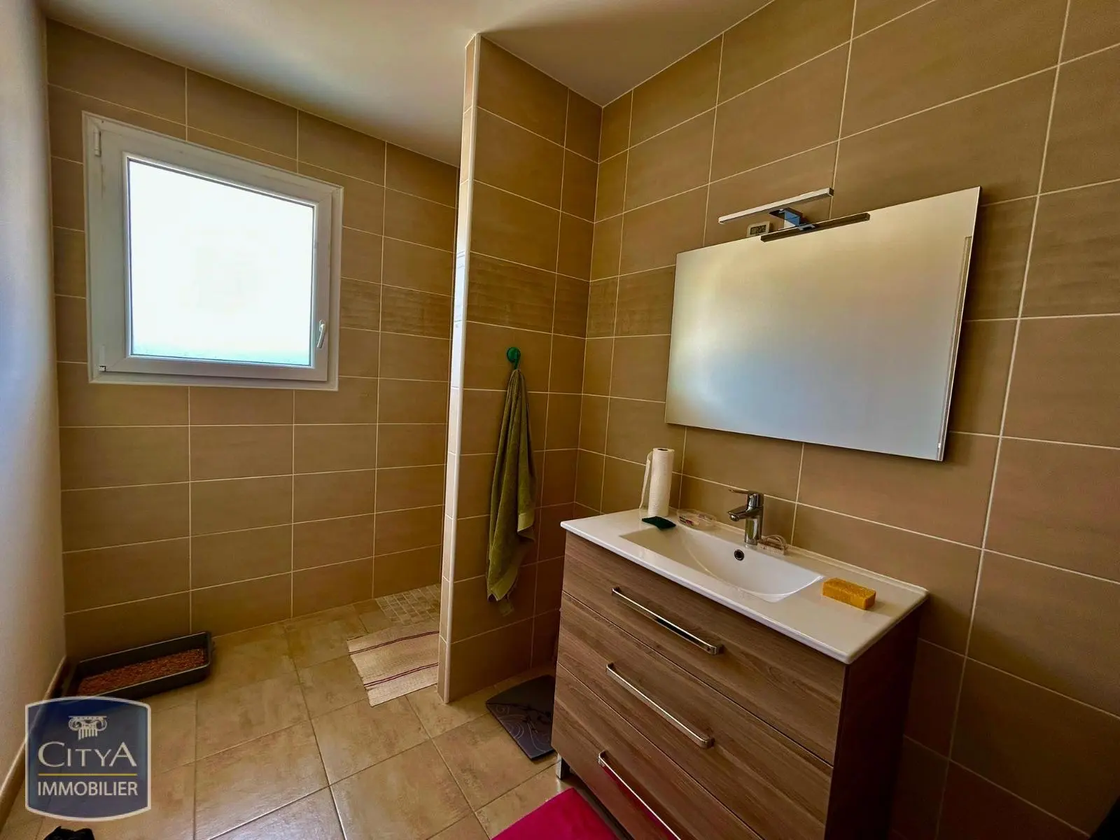 Photo 8 Maison 4 pièces 99m²