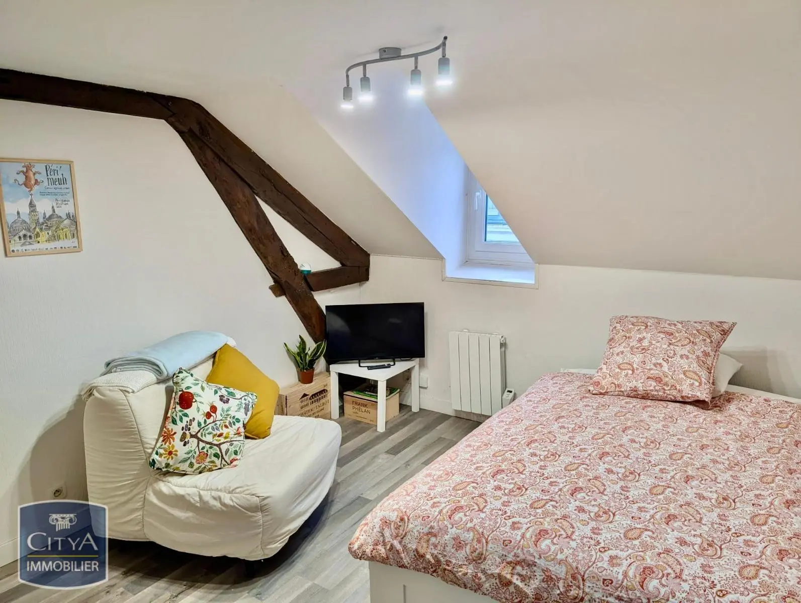 Photo 1 Appartement 1 pièce 17.85m²