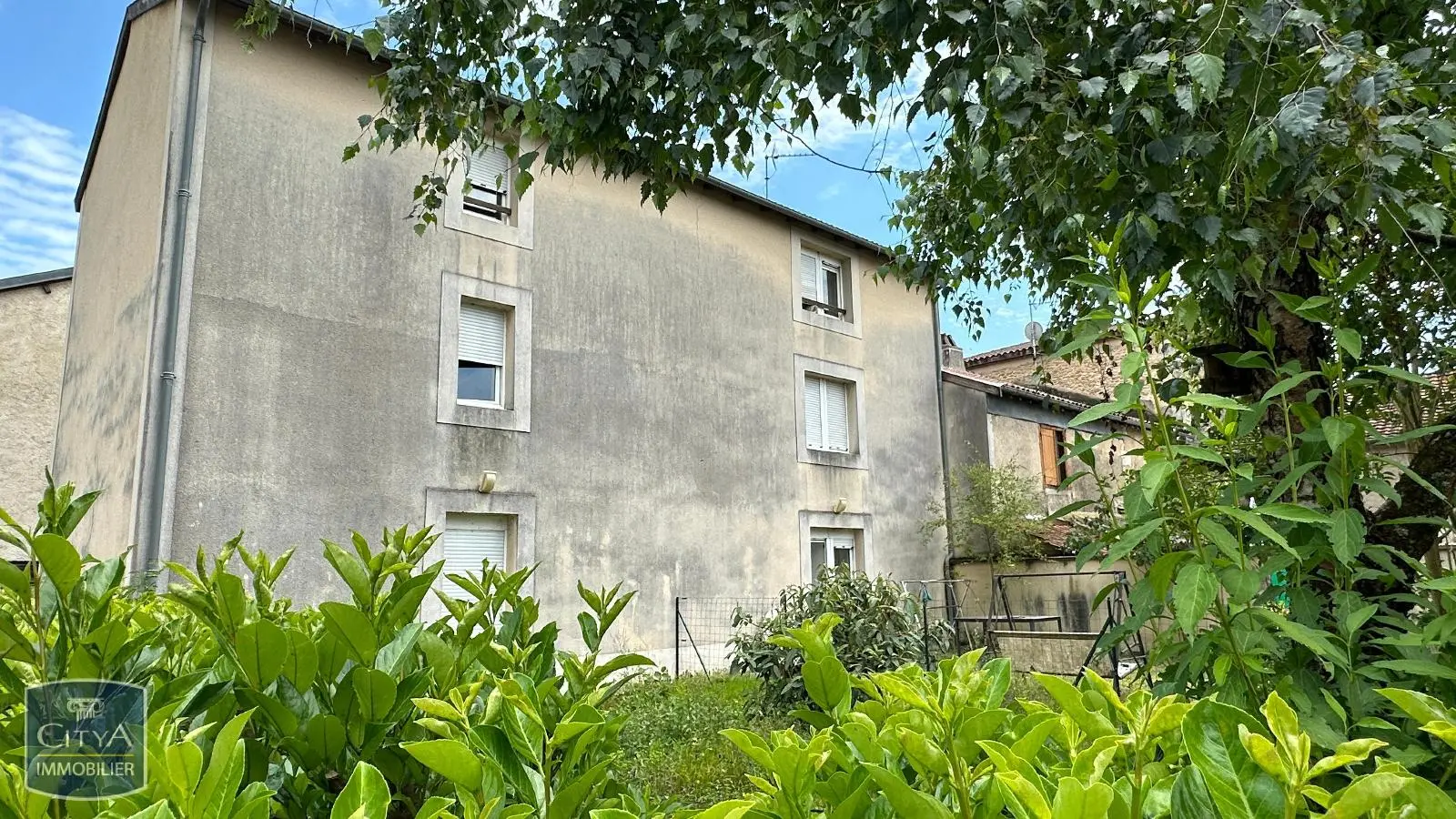 Photo 1 Immeuble 174m²