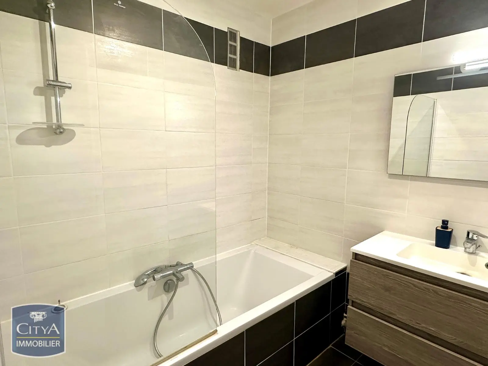 Photo 5 Appartement 4 pièces 79m²