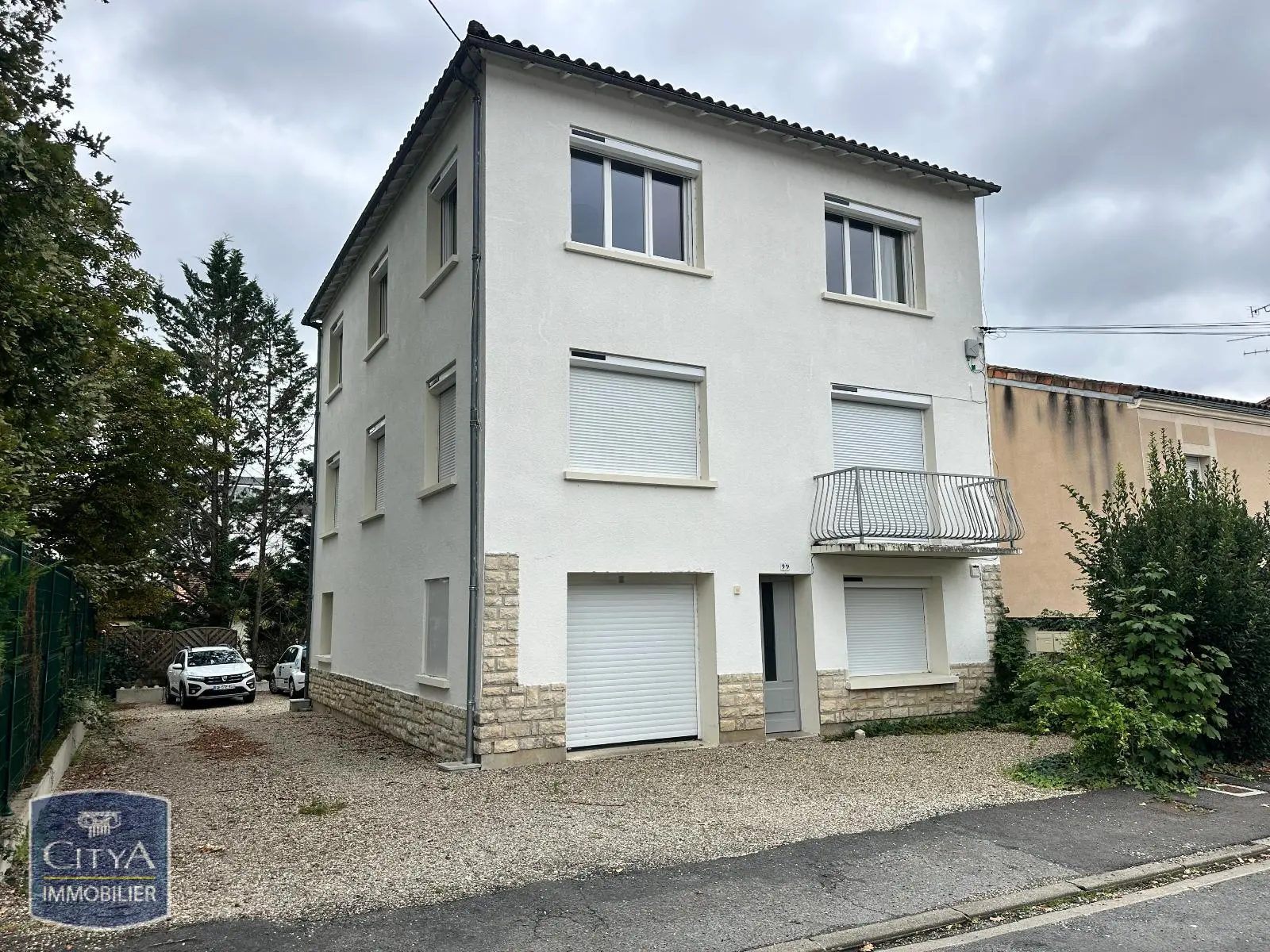 Photo 1 Immeuble 193m²