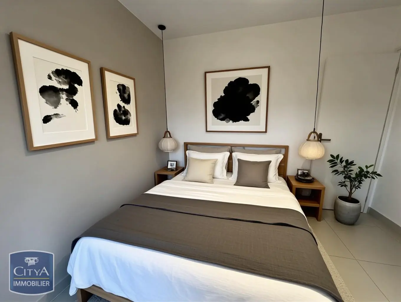 Photo 2 Immeuble 140m²