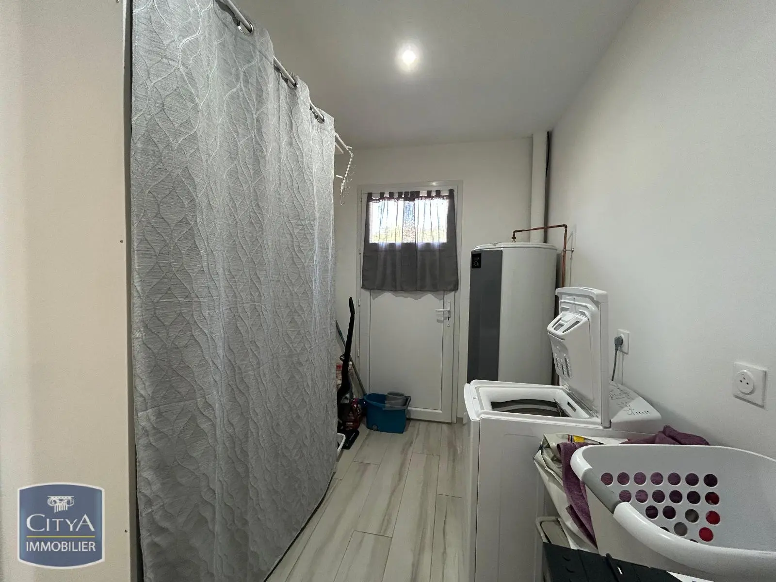 Photo 11 pour Maison 4 pièces 104m² Photo 11 Maison 4 pièces 104m²
