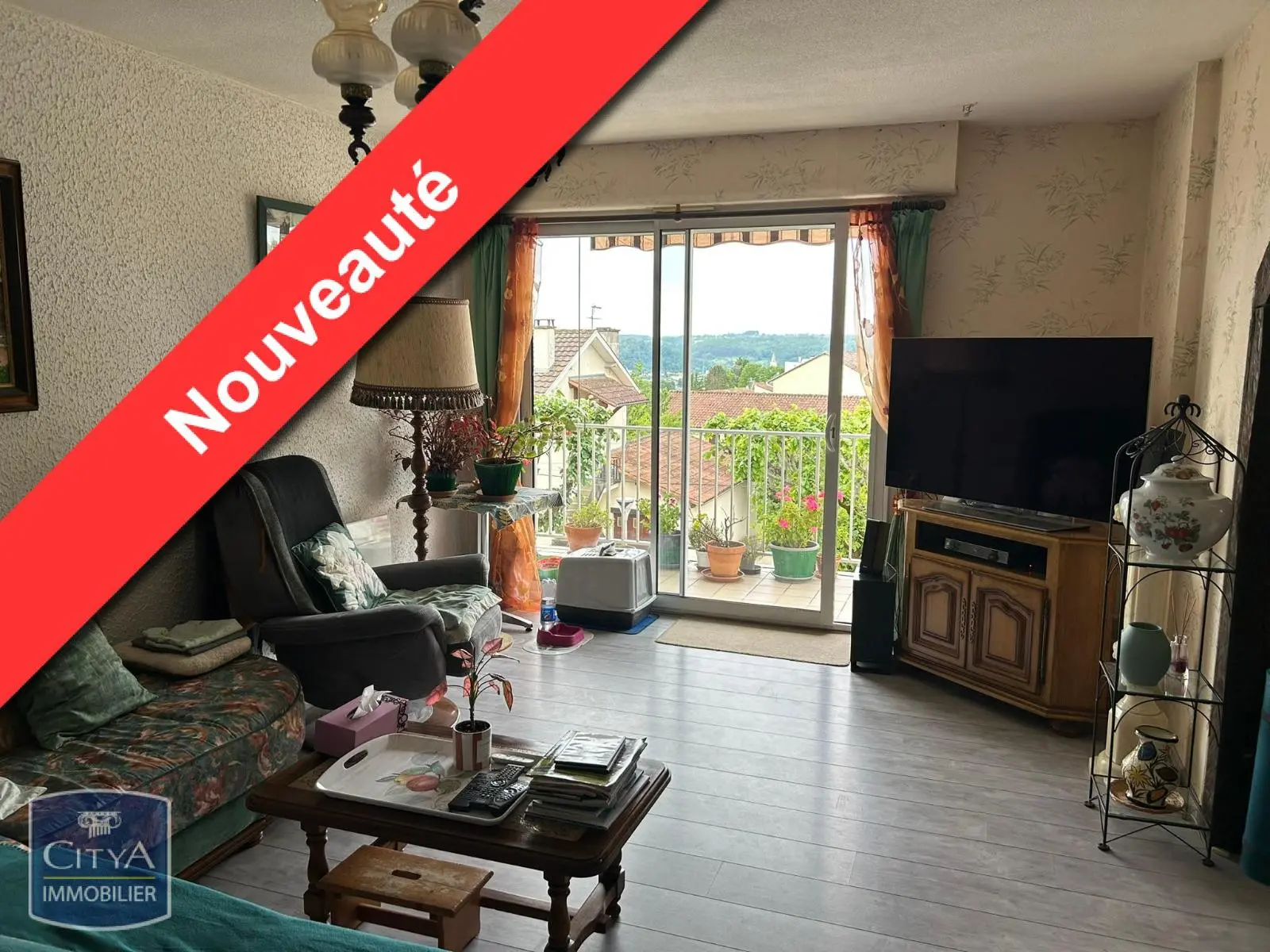 Photo 1 Appartement 5 pièces 105.73m²