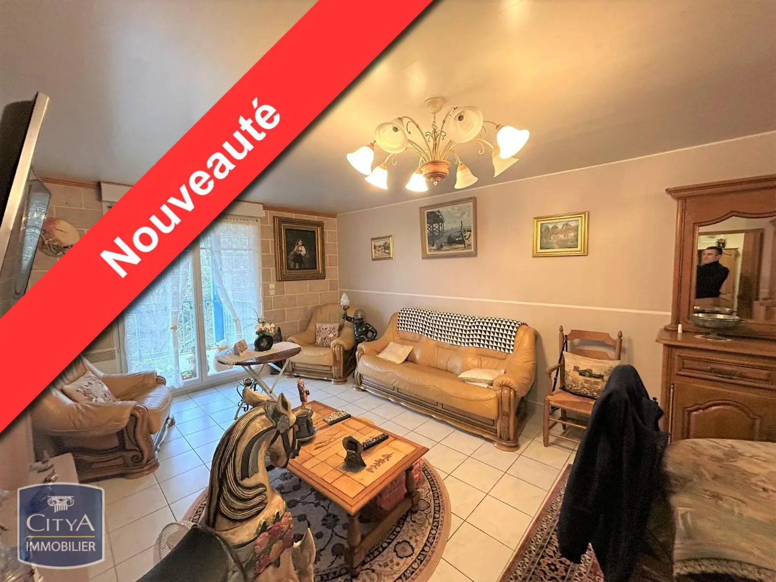 Photo 1 Appartement 4 pièces 124.55m²