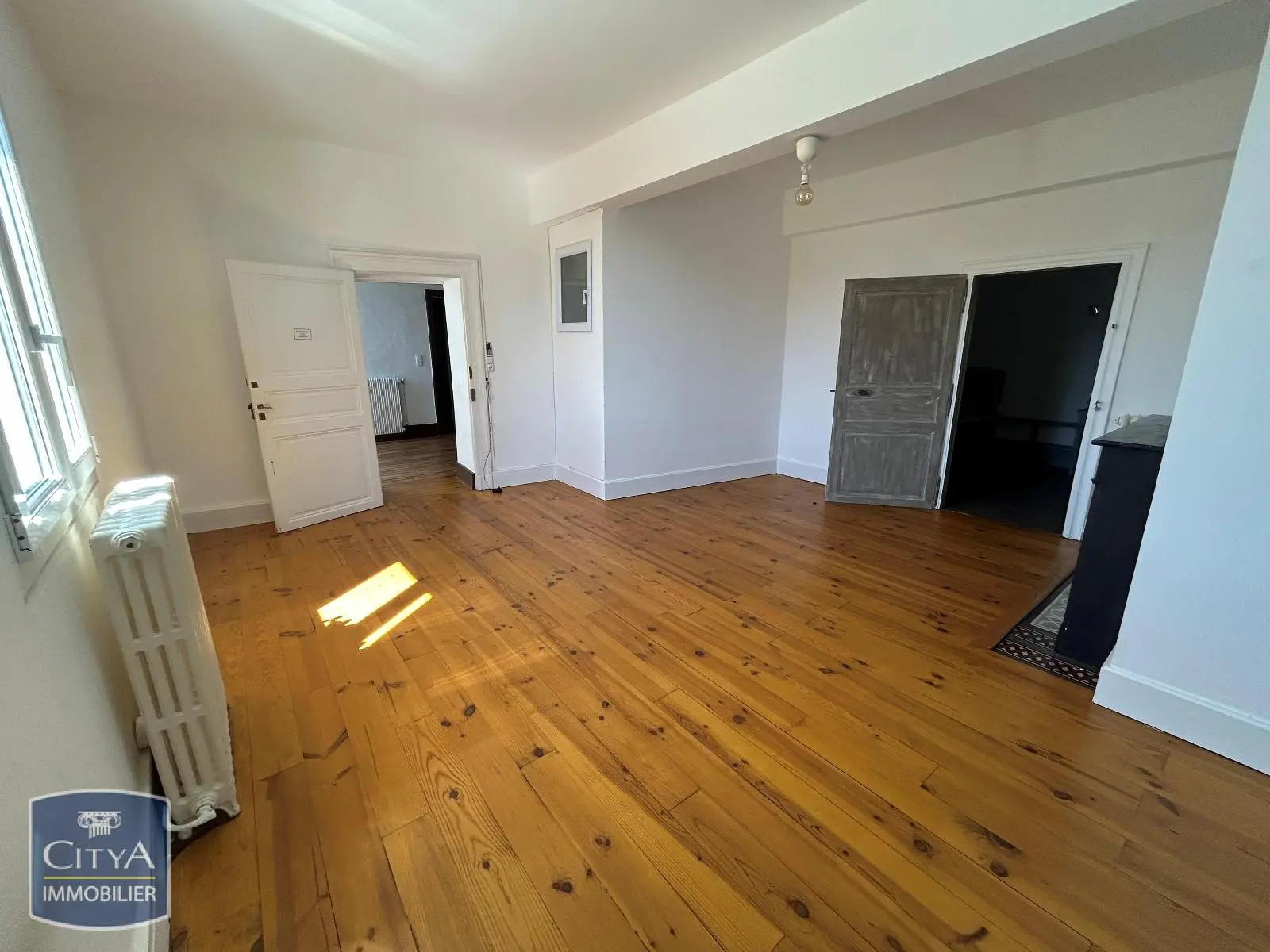 Photo 15 Maison 7 pièces 402m²