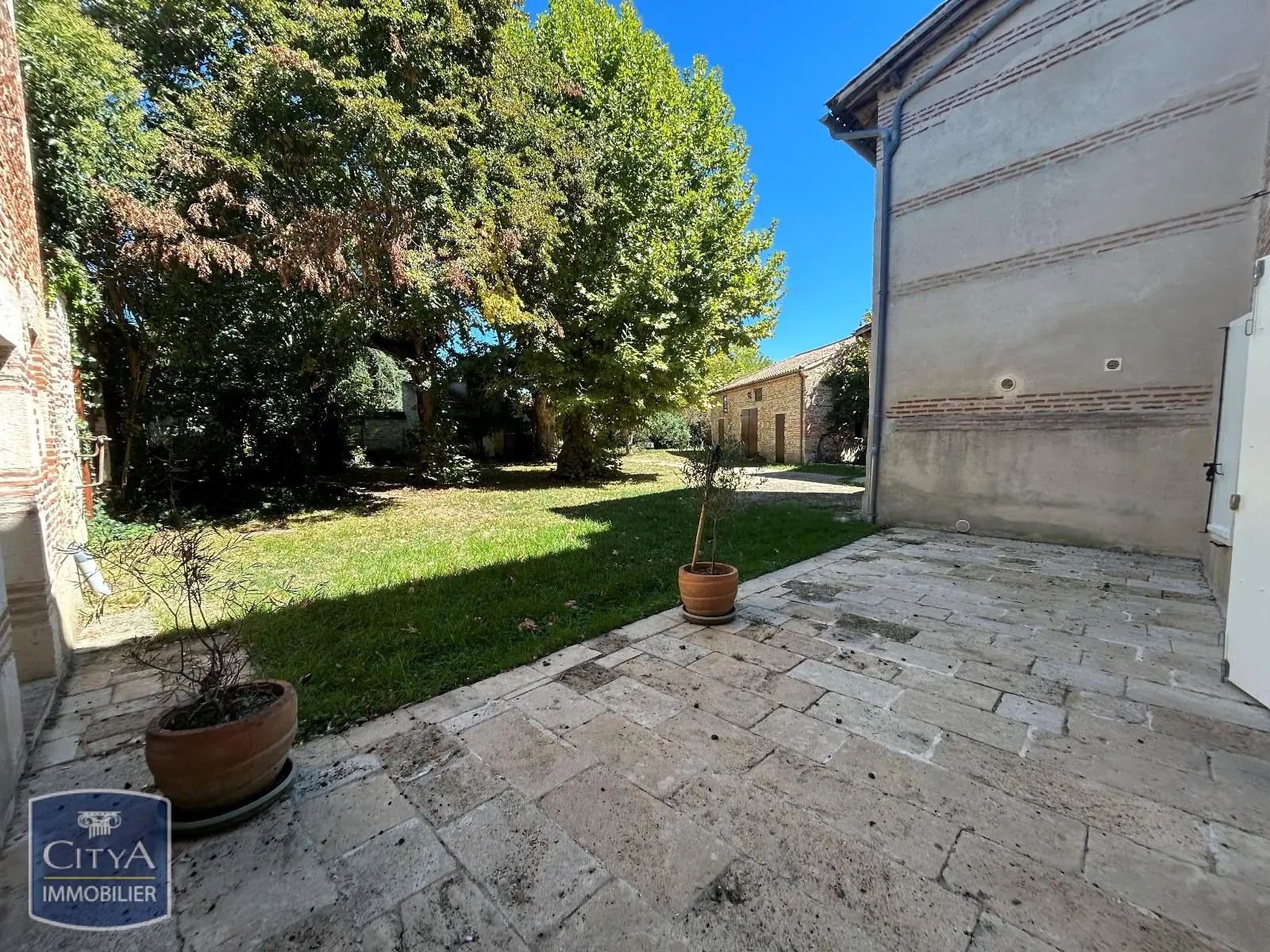 Photo 11 Maison 7 pièces 402m²
