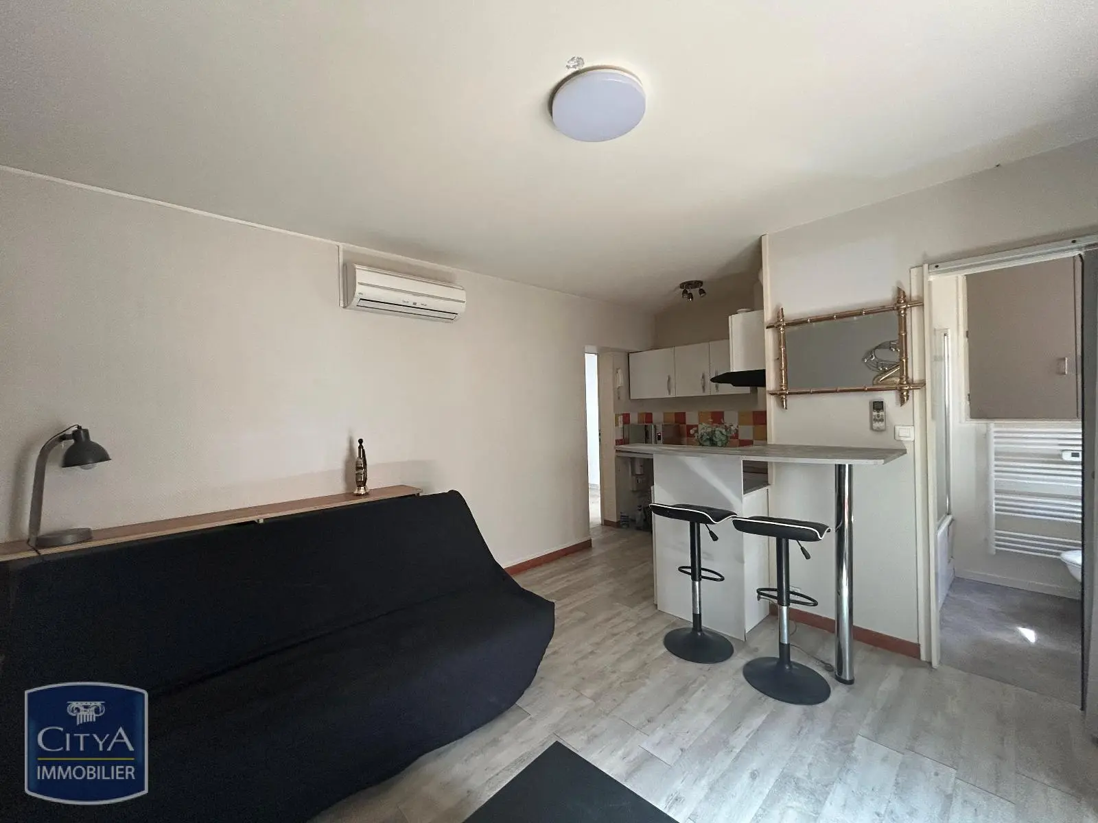 Photo 1 Appartement 1 pièce 20.01m²