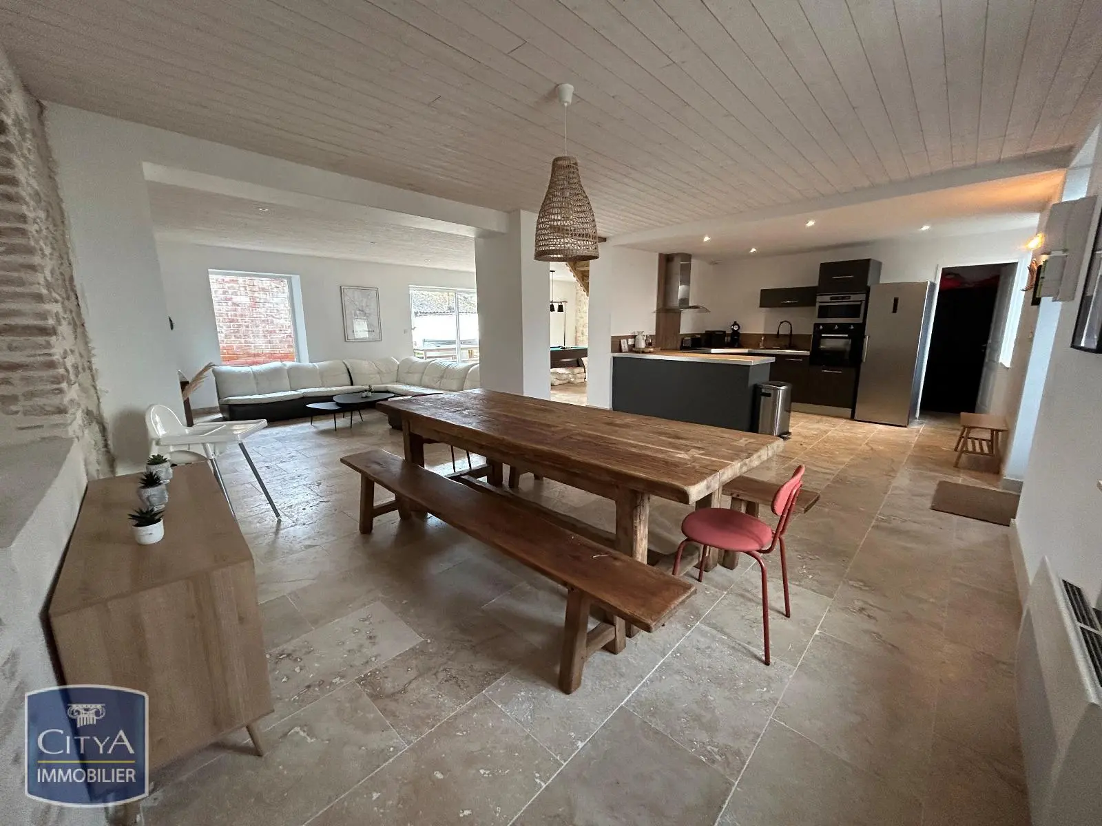 Photo 1 Maison 5 pièces 140.5m²