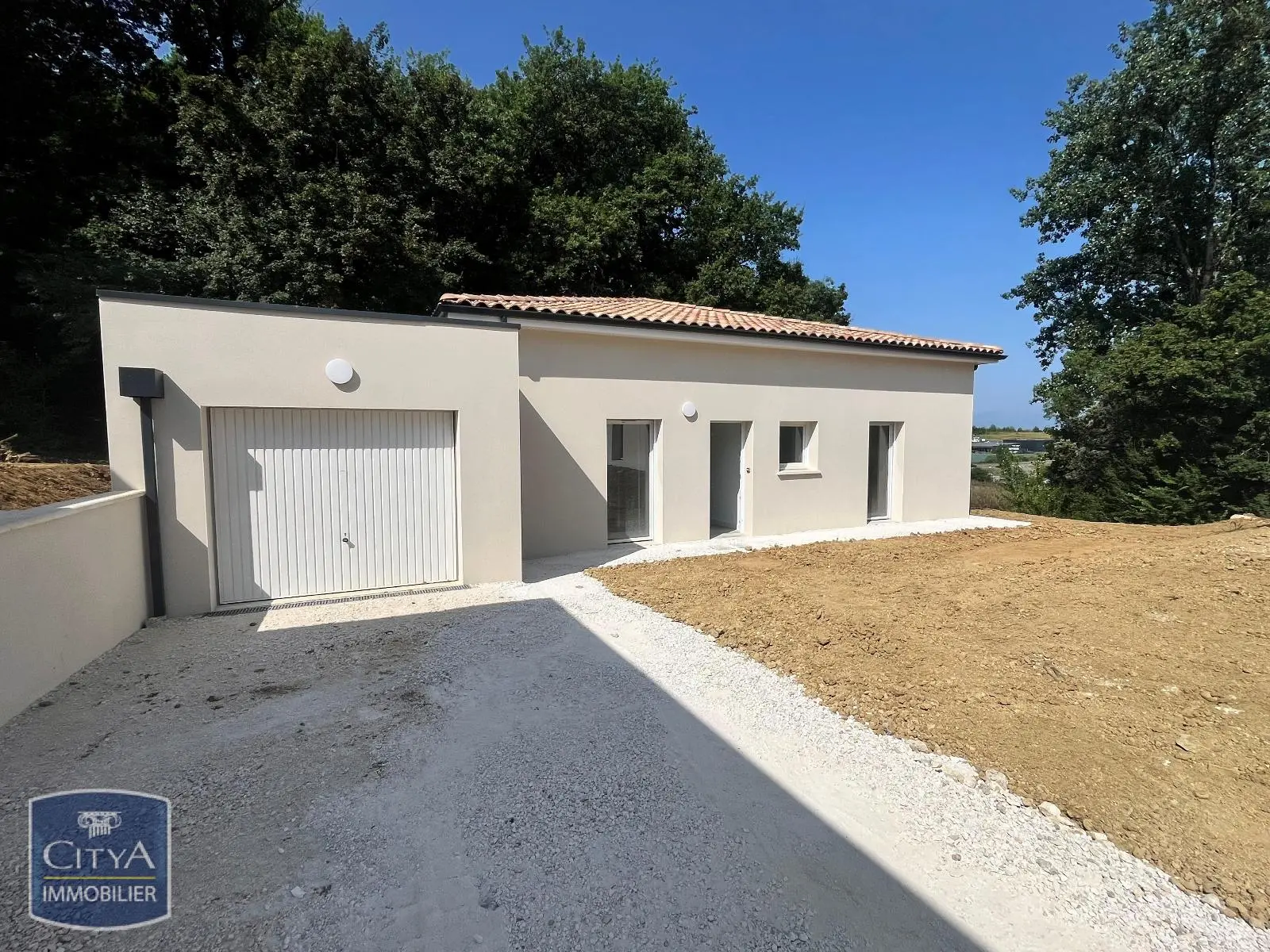 Photo 1 Maison 4 pièces 101.79m²