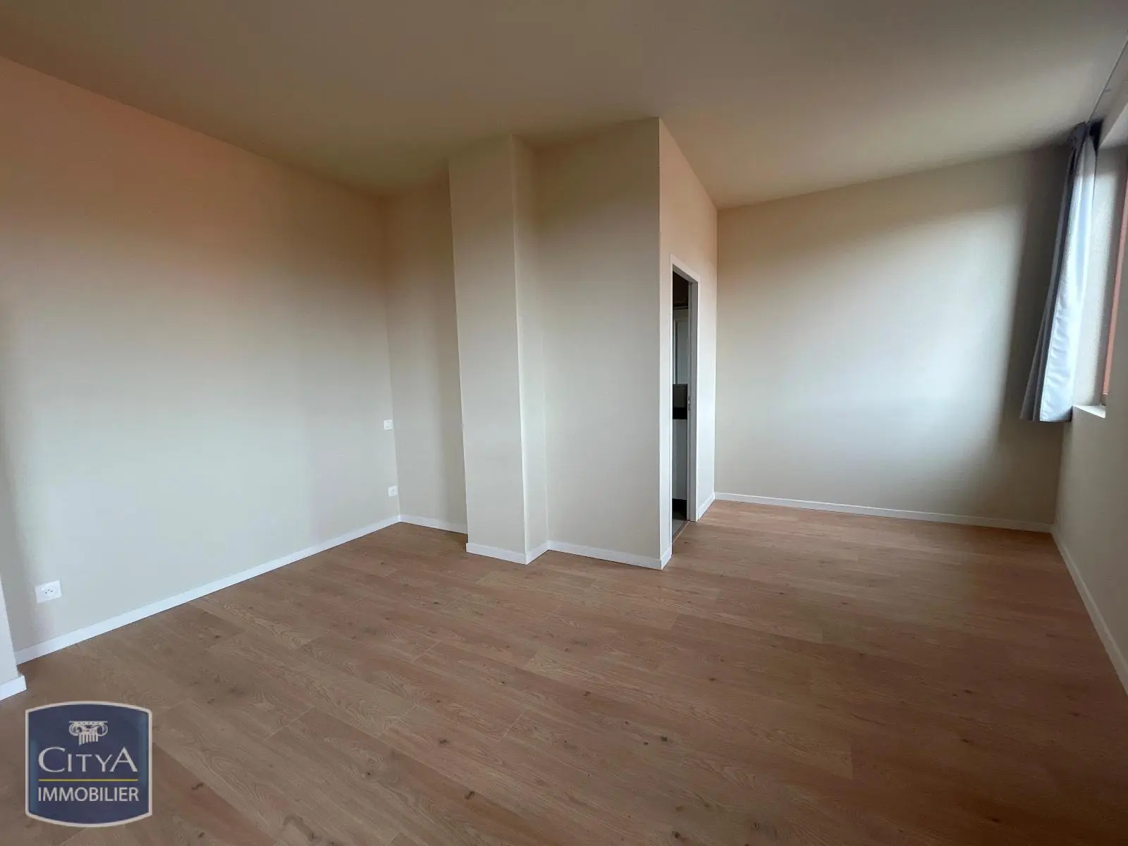 Photo 2 Appartement 1 pièce 29.3m²