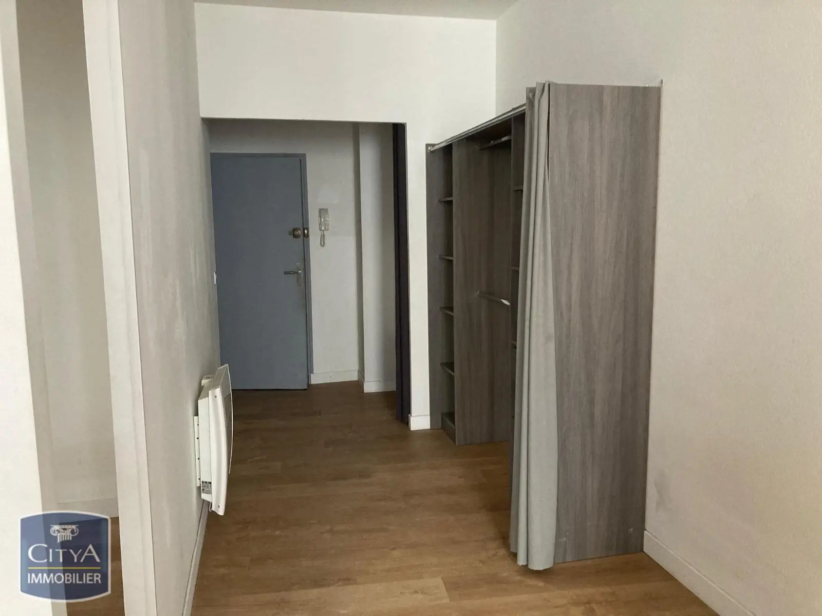 Photo 2 Appartement 1 pièce 34.09m²