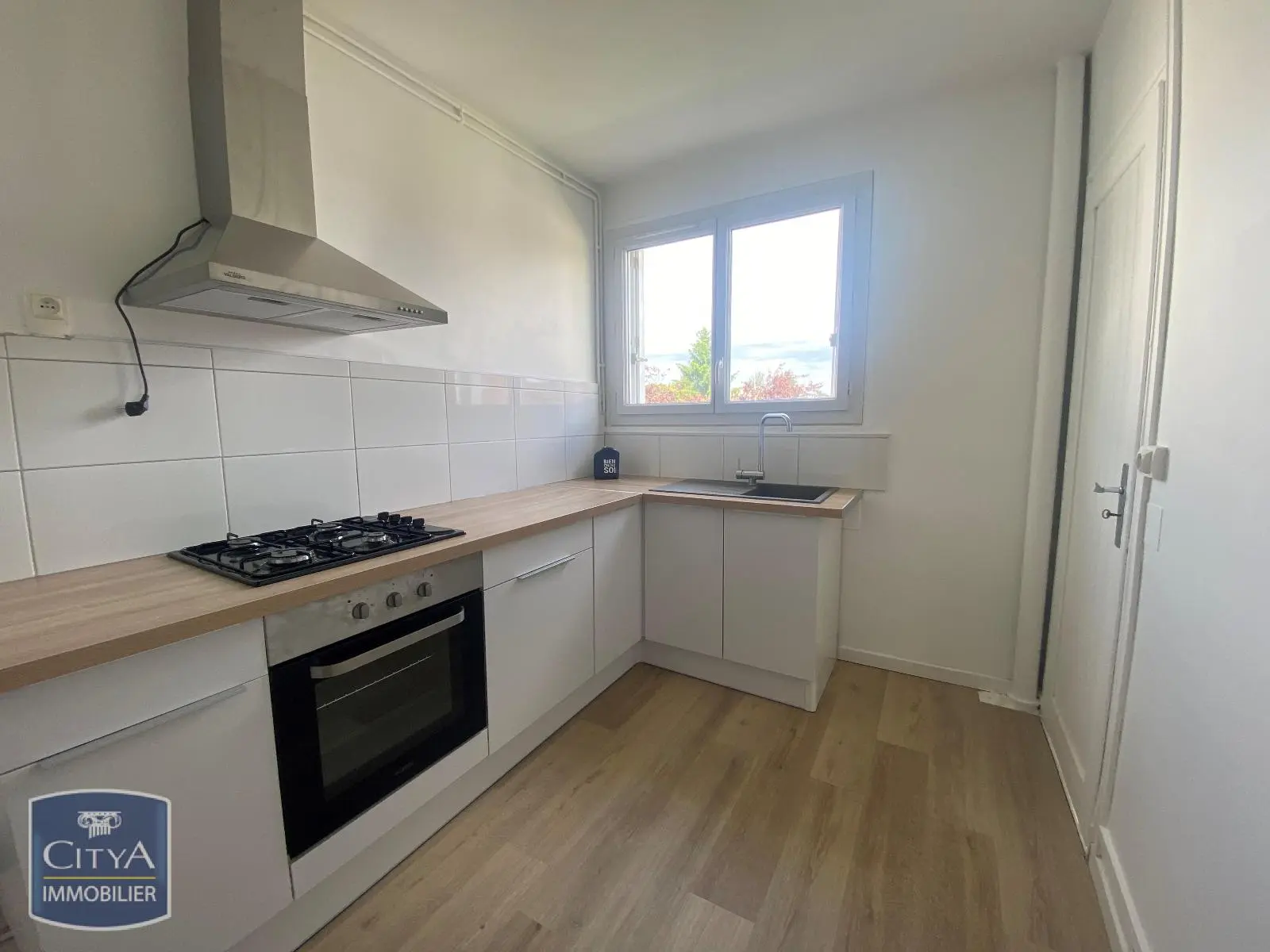 Photo 1 Appartement 3 pièces 83.39m²