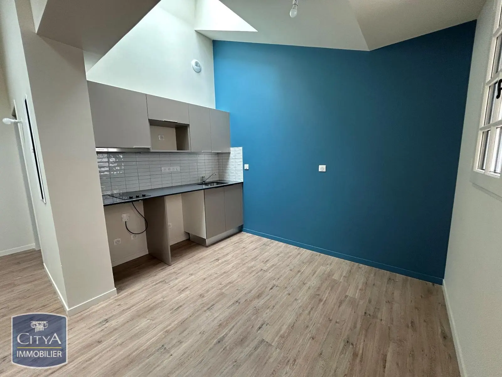 Photo 2 Appartement 1 pièce 25.53m²
