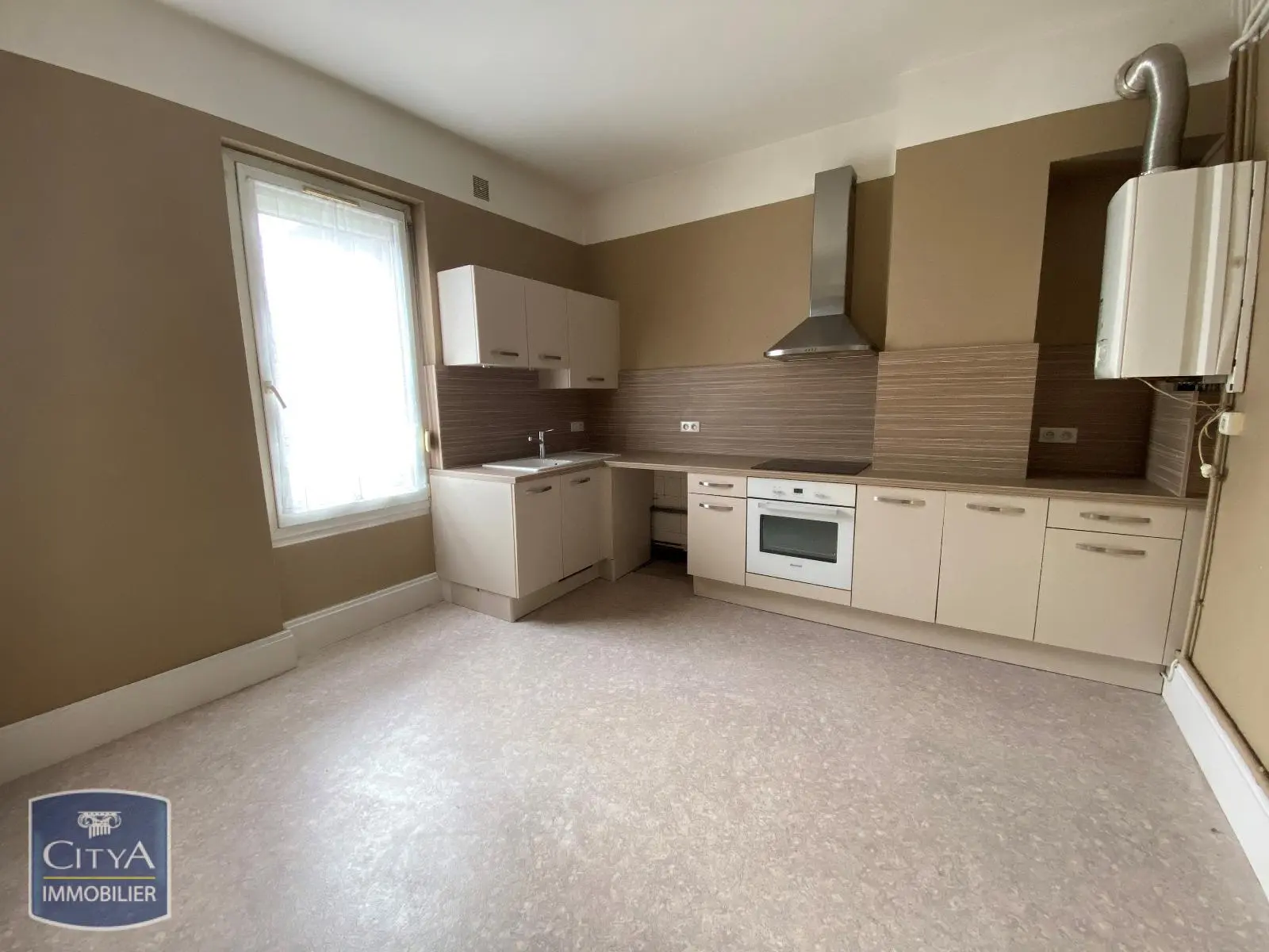 Photo 1 Appartement 3 pièces 93.97m²