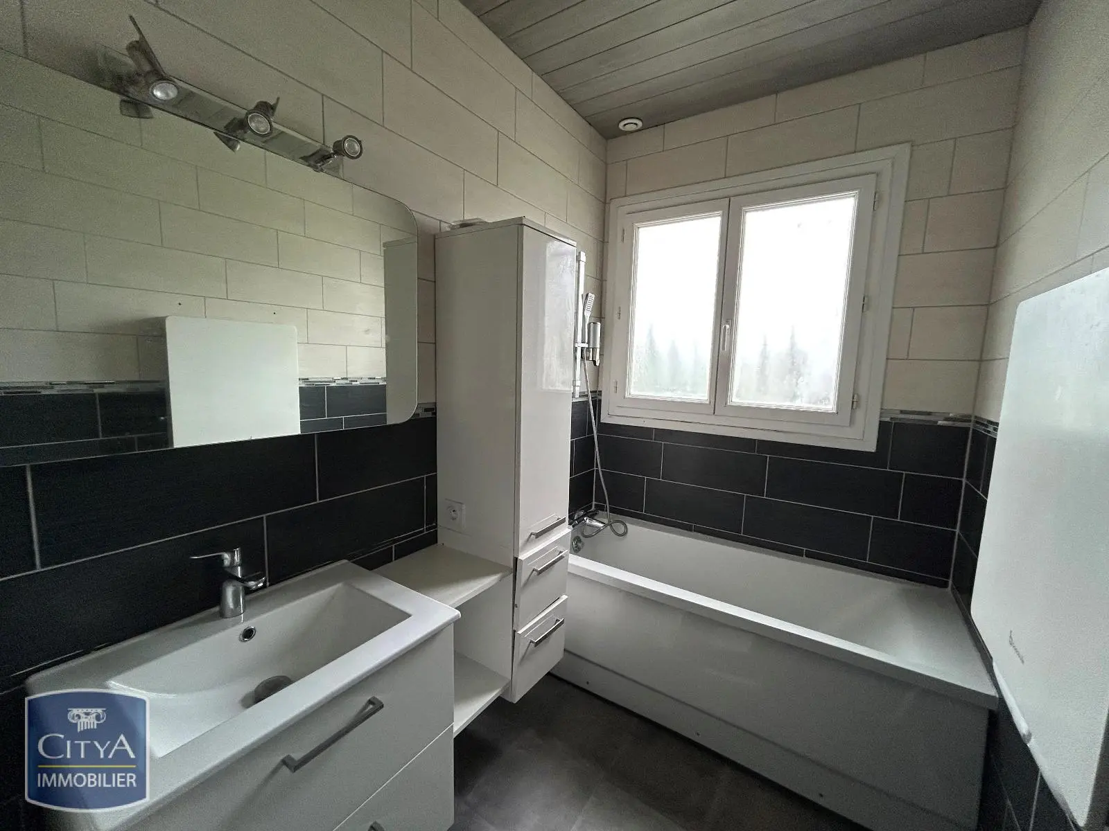 Photo 10 Maison 4 pièces 102.75m²