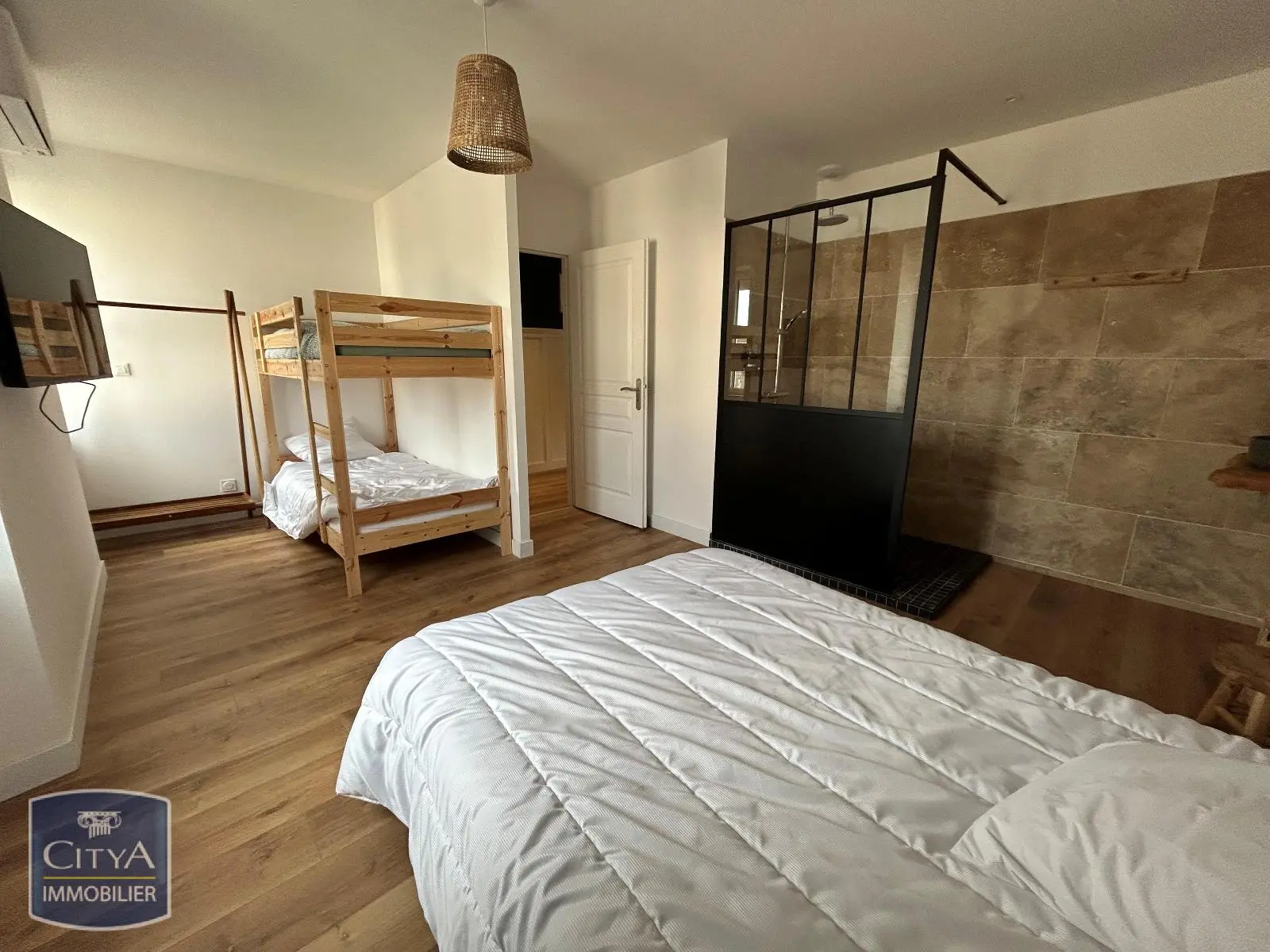 Photo 8 Maison 5 pièces 140.5m²