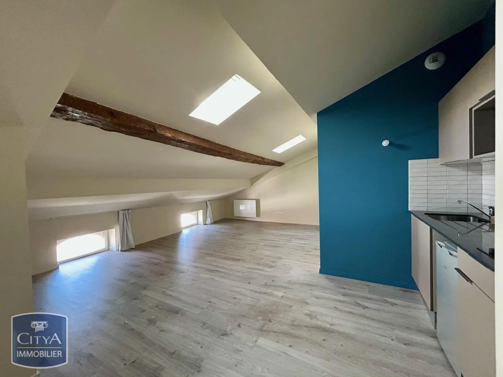 Photo 1 Appartement 1 pièce 32.17m²