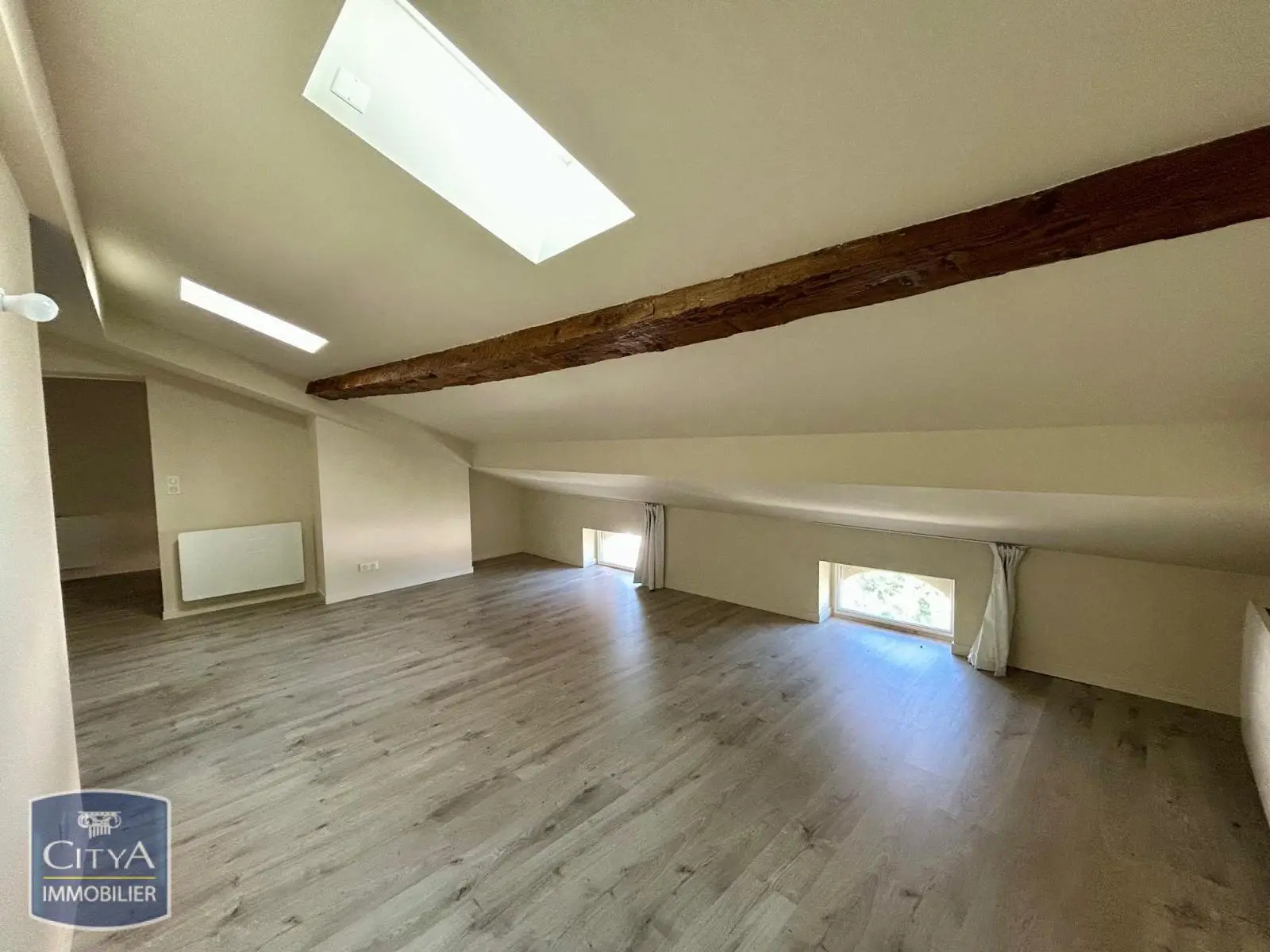 Photo 2 Appartement 1 pièce 32.17m²