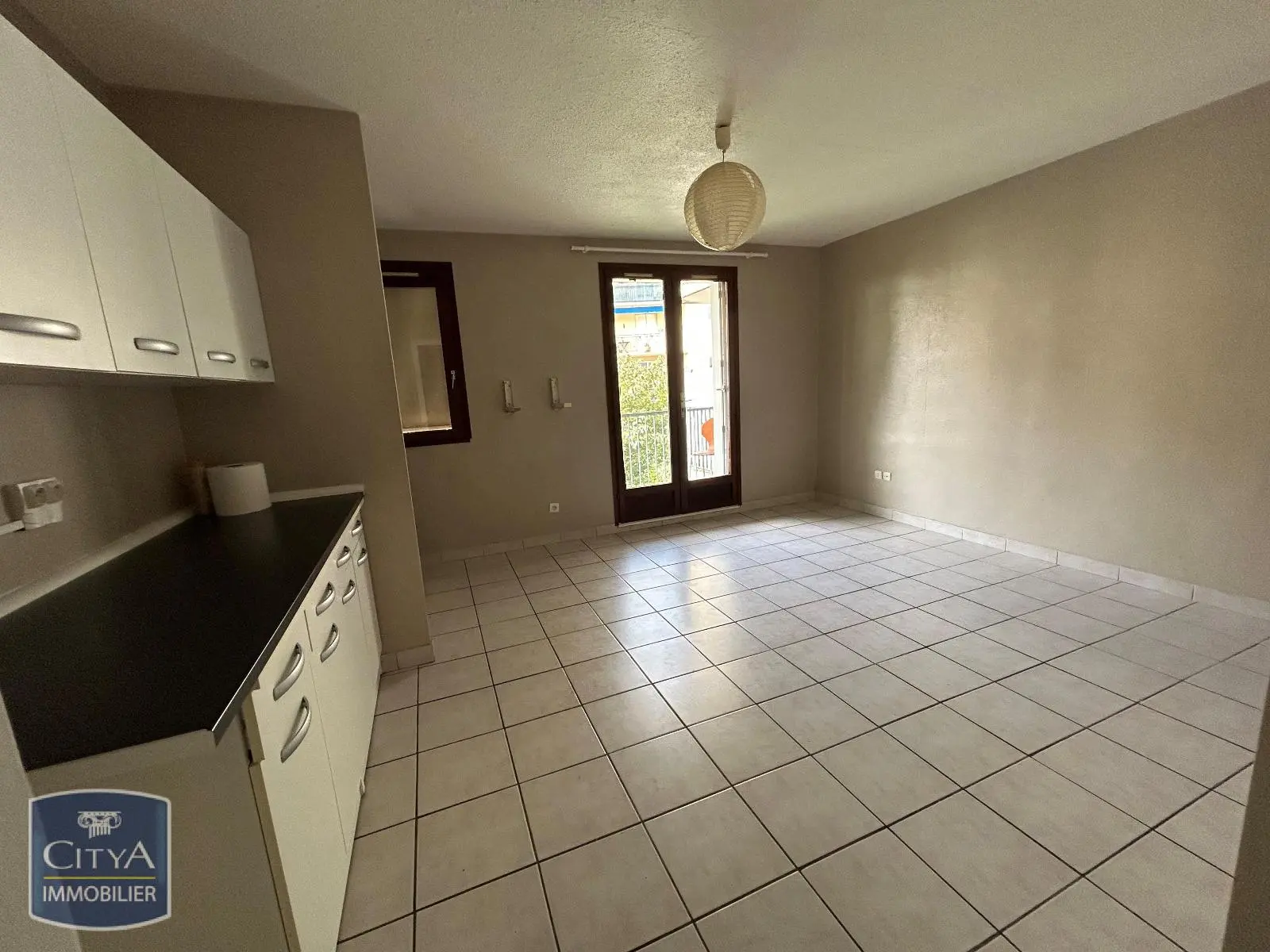 Photo 4 Appartement 1 pièce 24.41m²