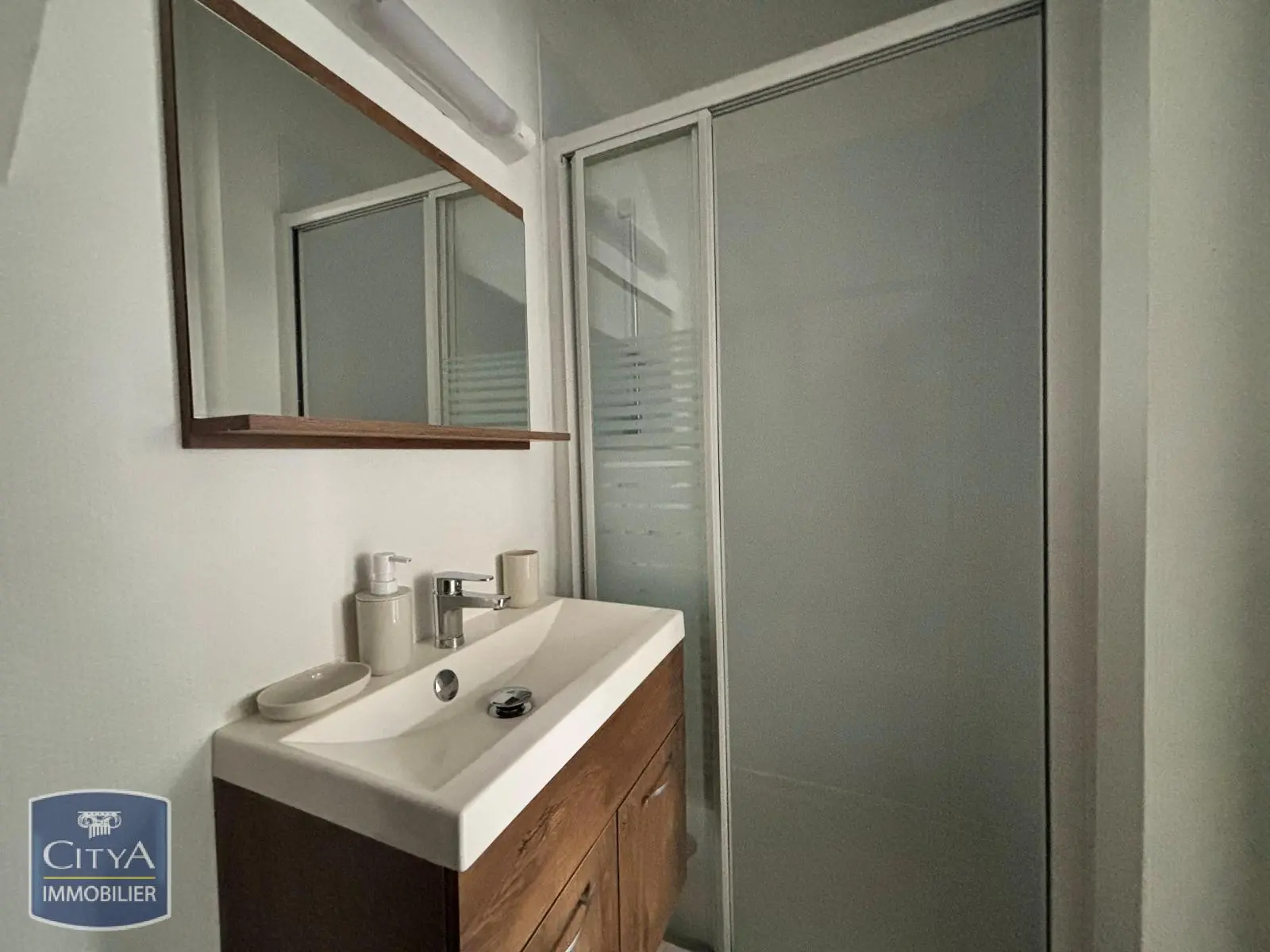 Photo 4 Appartement 1 pièce 27.39m²