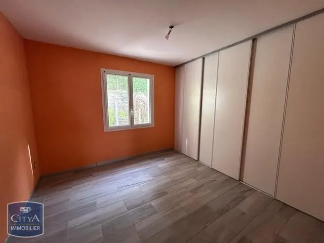 Photo 10 Maison 4 pièces 105m²