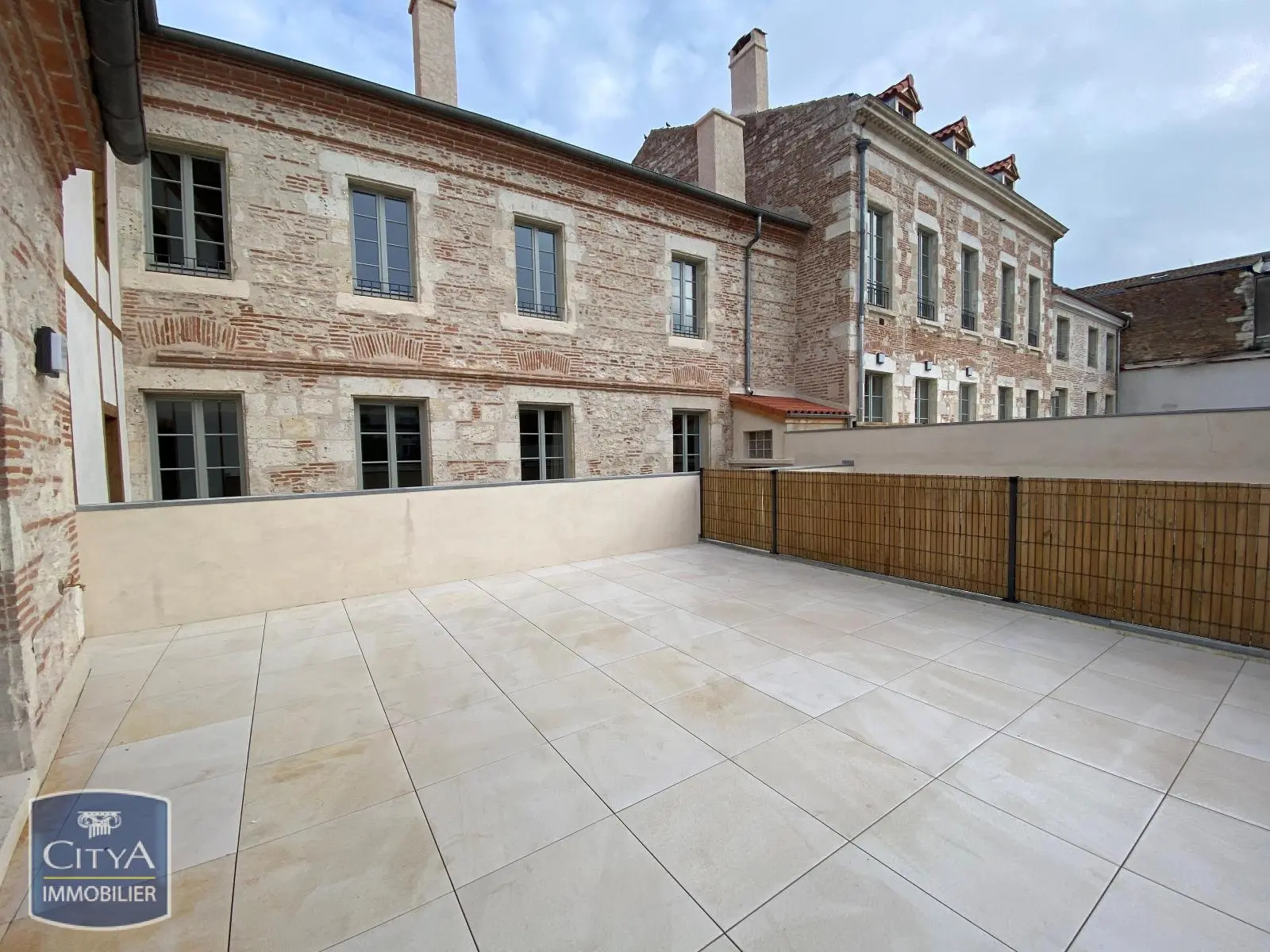 Photo 1 Appartement 2 pièces 54.04m²