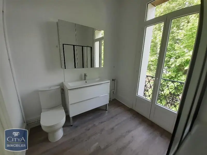 Photo 4 Appartement 1 pièce 41.88m²