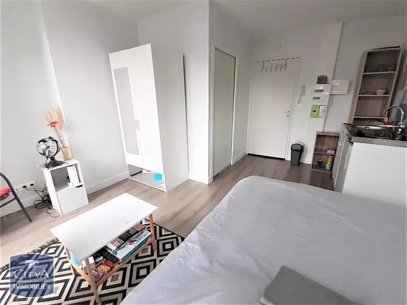 Illustration pour Appartement 1 pièce 16.89m² Photo Appartement 1 pièce 16.89m²
