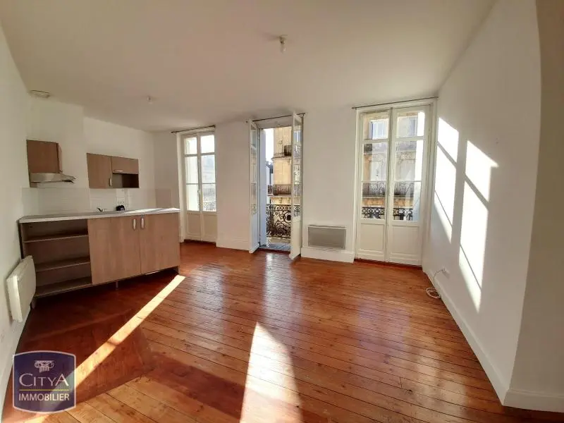 Photo 1 Appartement 3 pièces 56.2m²
