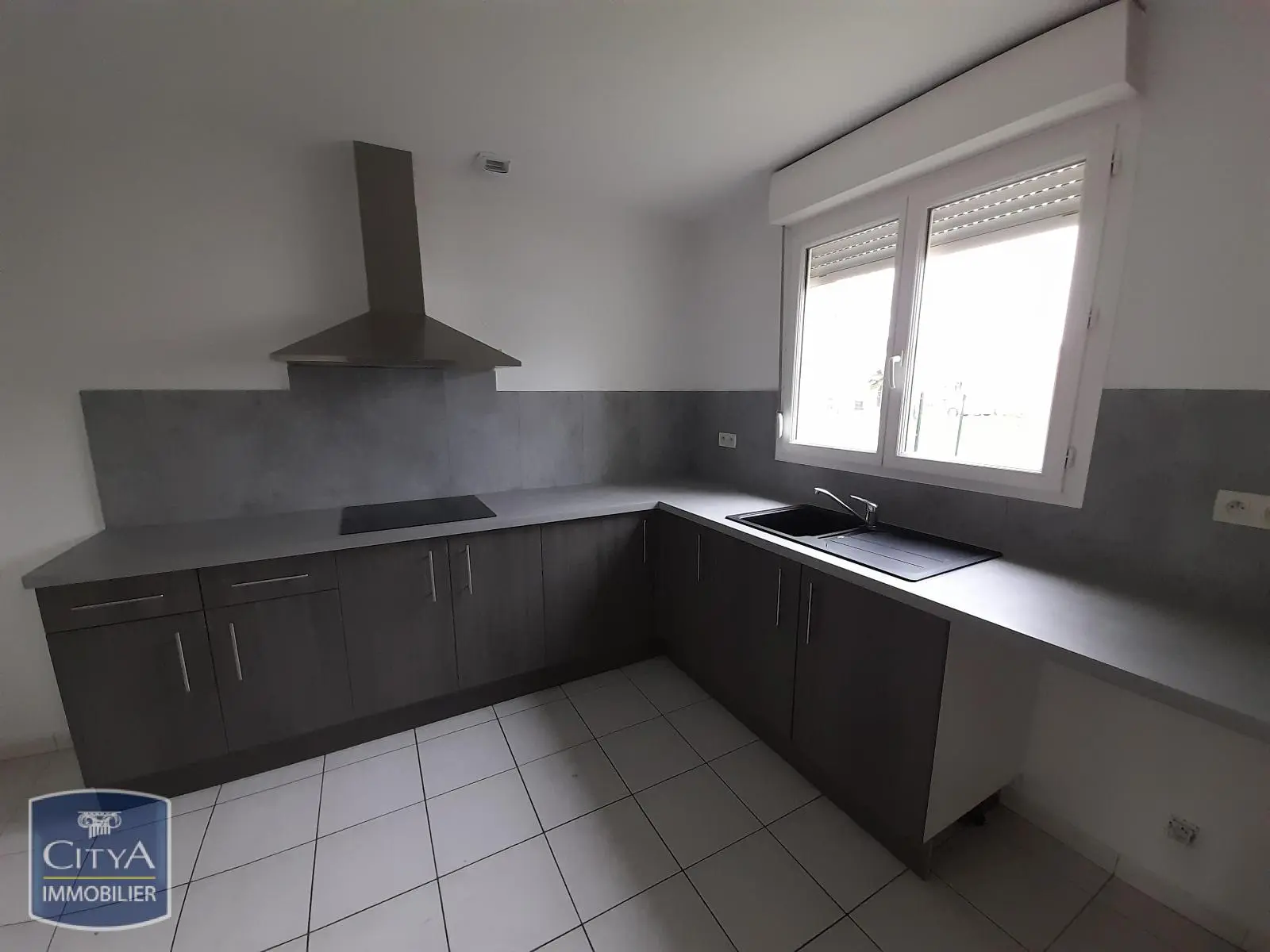Photo 2 Maison 4 pièces 81.98m²