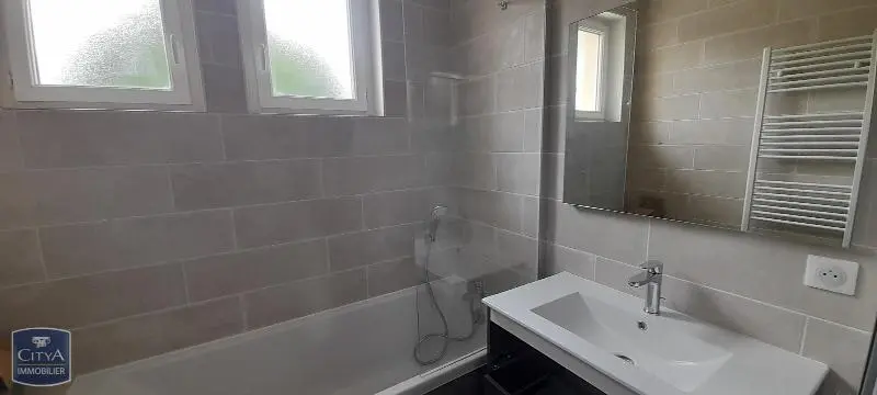 Photo 5 Maison 6 pièces 181.29m²