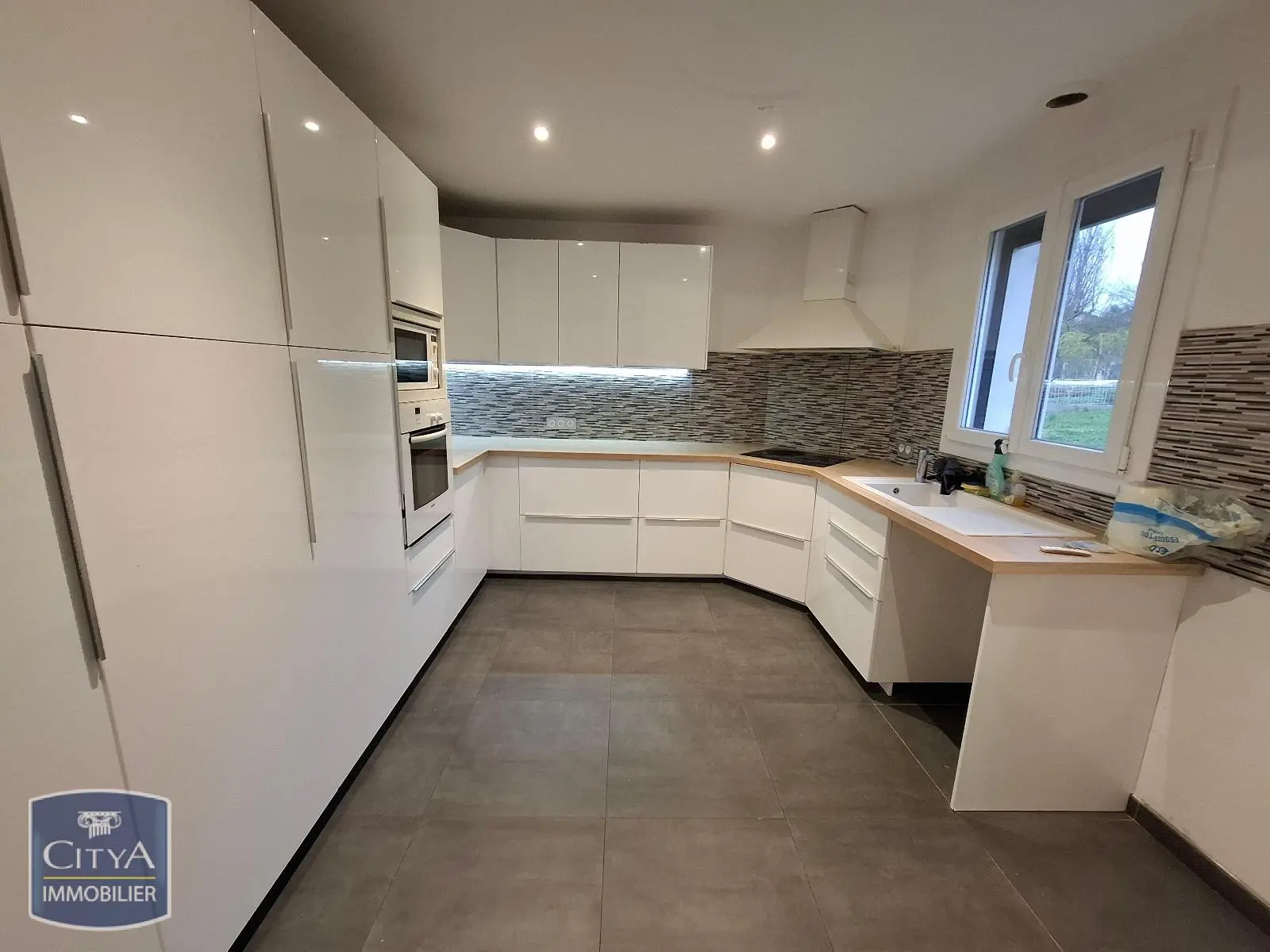 Photo 17 Maison 4 pièces 110.81m²