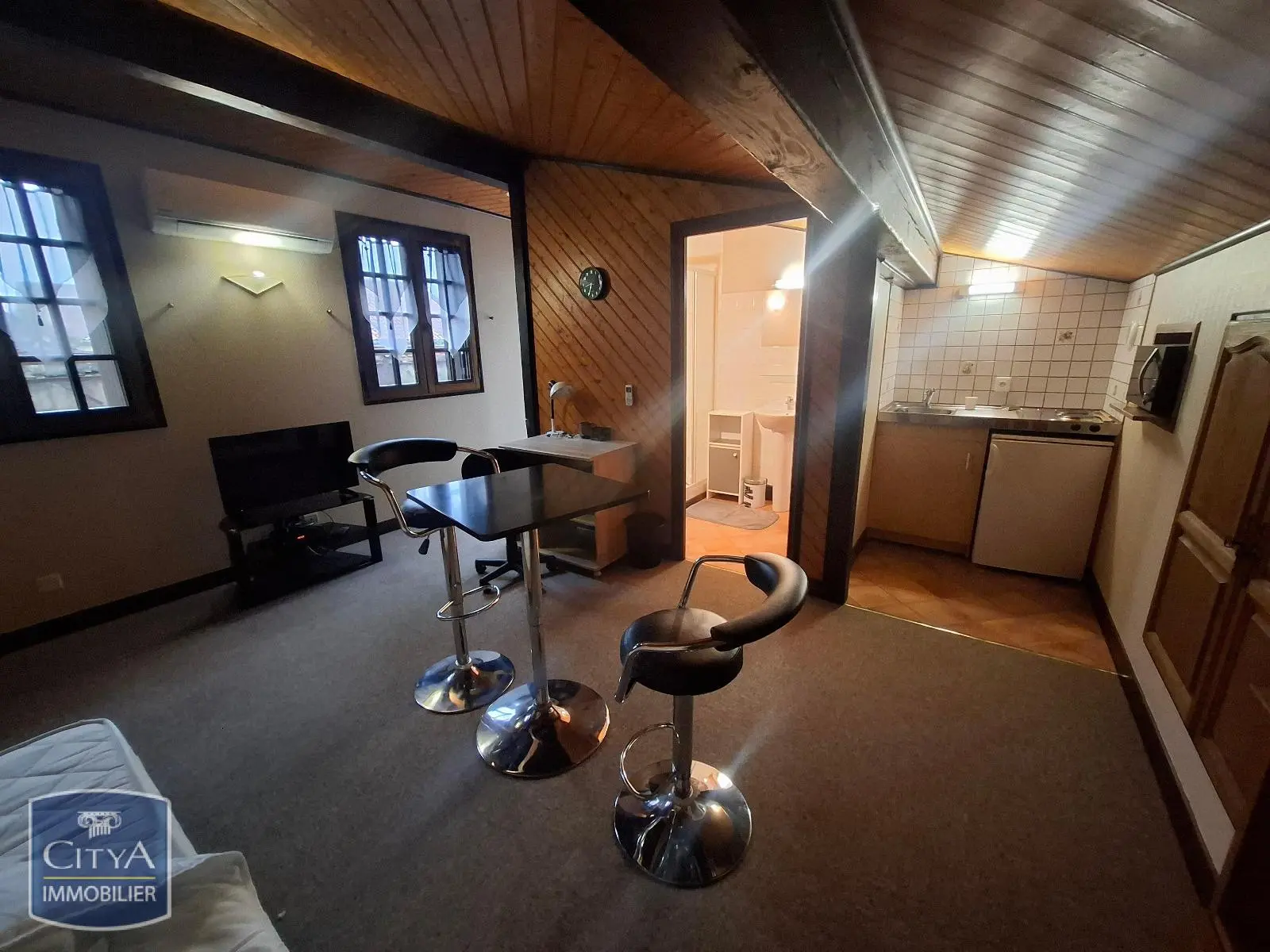 Photo 1 Appartement 1 pièce 18.98m²