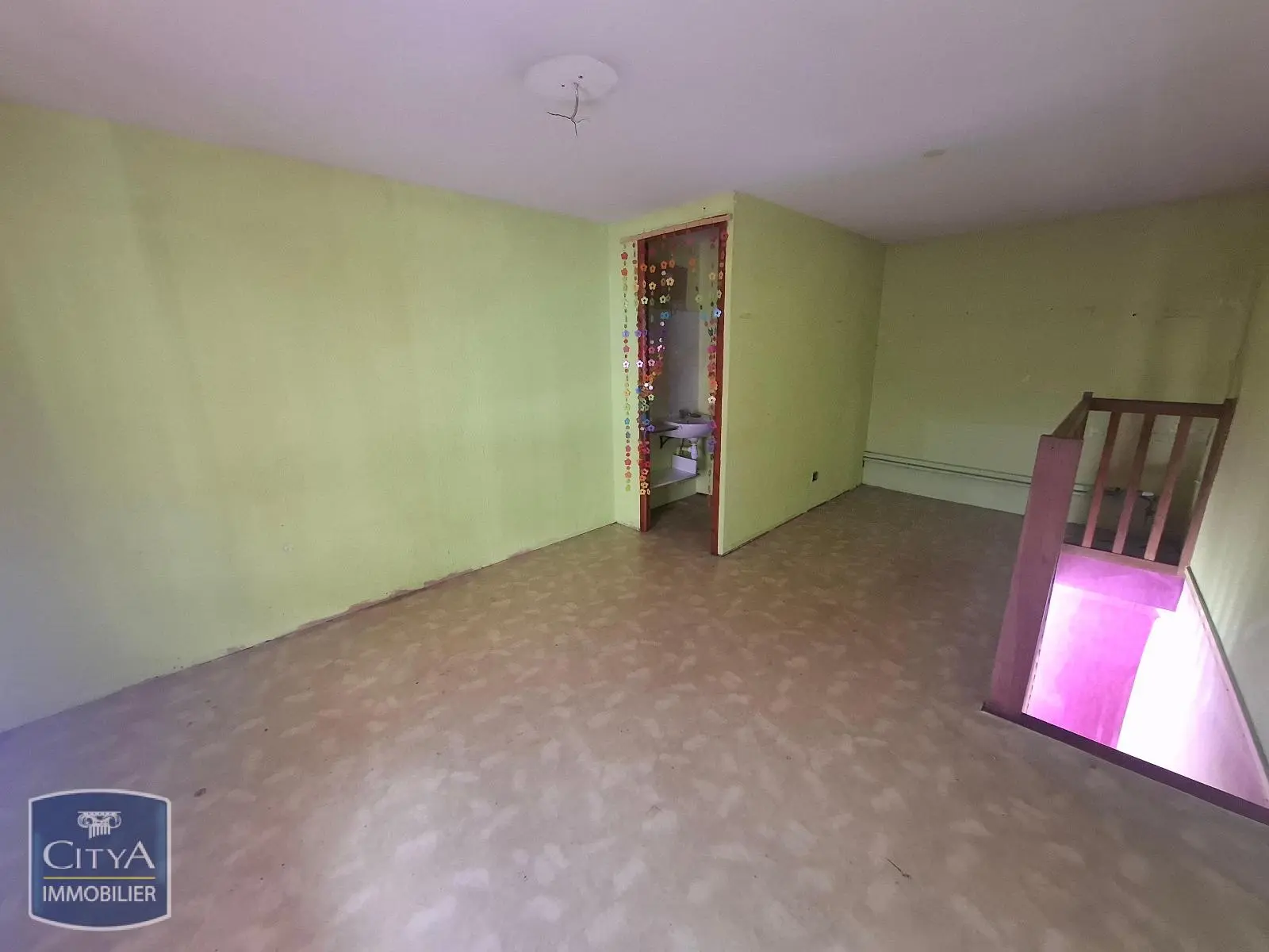 Photo 5 Local Commercial