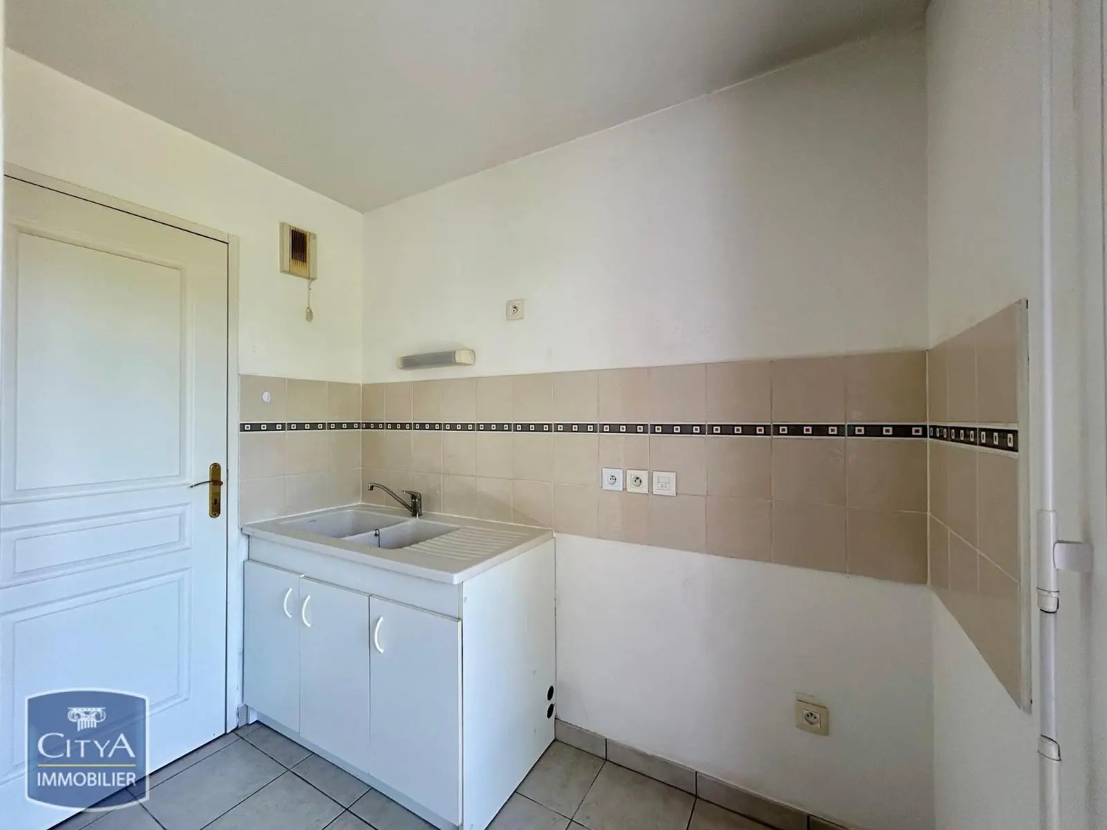 Photo 3 Appartement 2 pièces 45.83m²