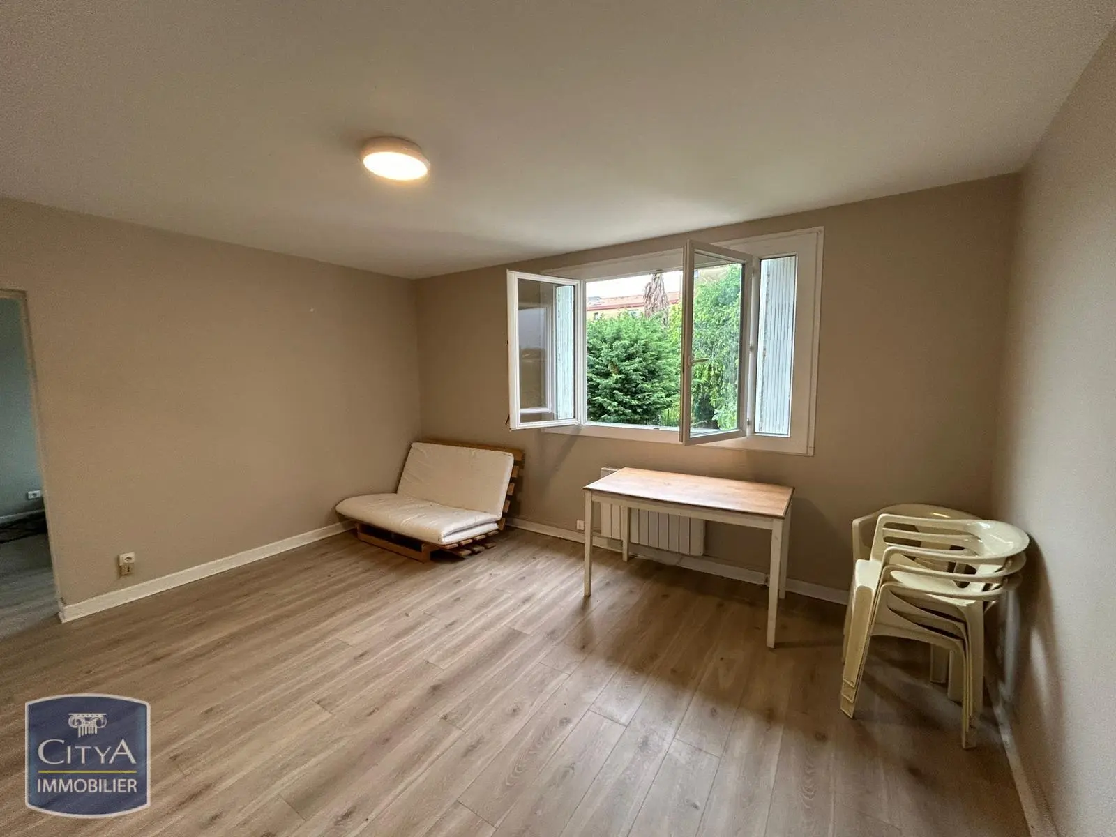 Photo 1 Appartement 2 pièces 52.86m²
