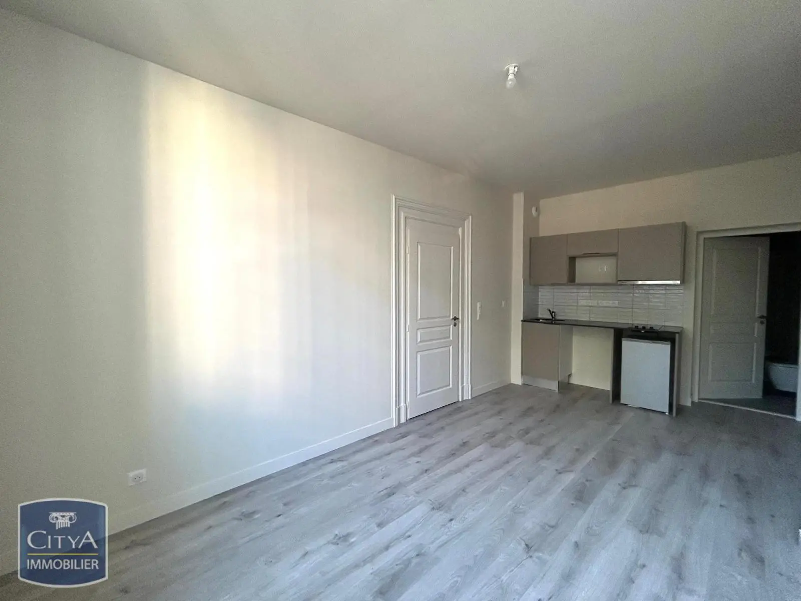 Photo 4 Appartement 1 pièce 23.8m²