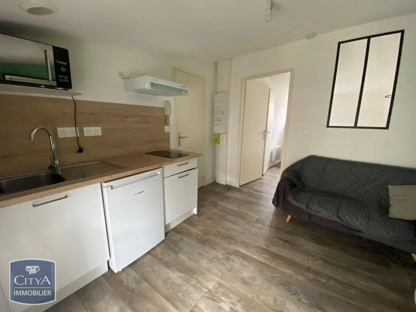 Photo 2 Appartement 1 pièce 21.3m²