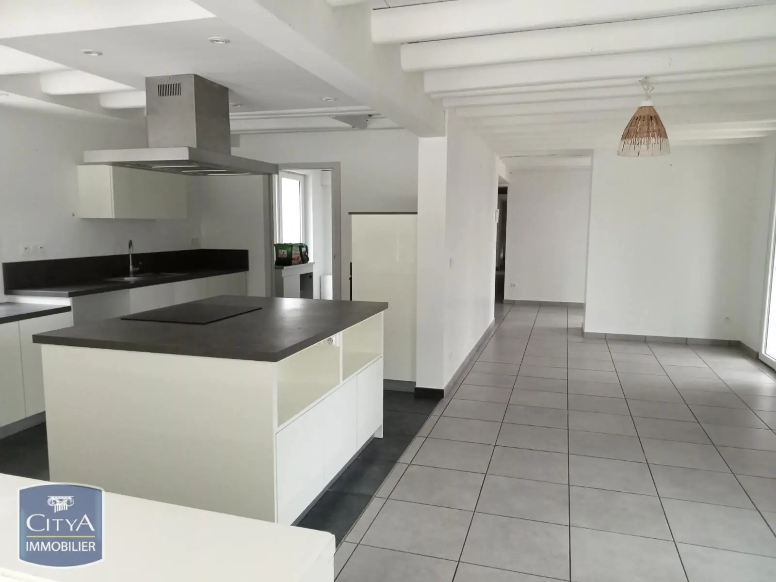 Photo 2 Maison 5 pièces 184.44m²