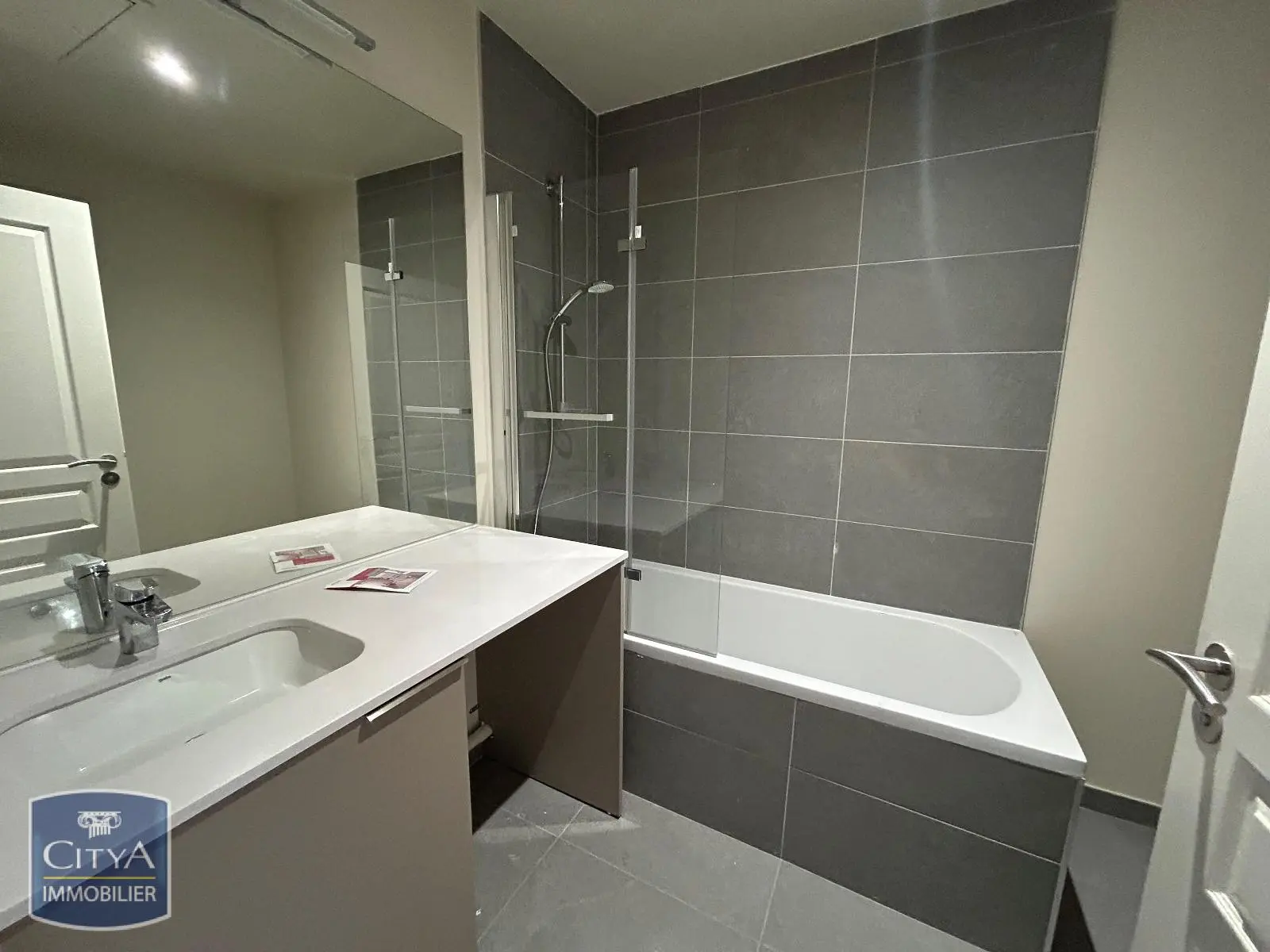 Photo 2 Appartement 4 pièces 77.88m²